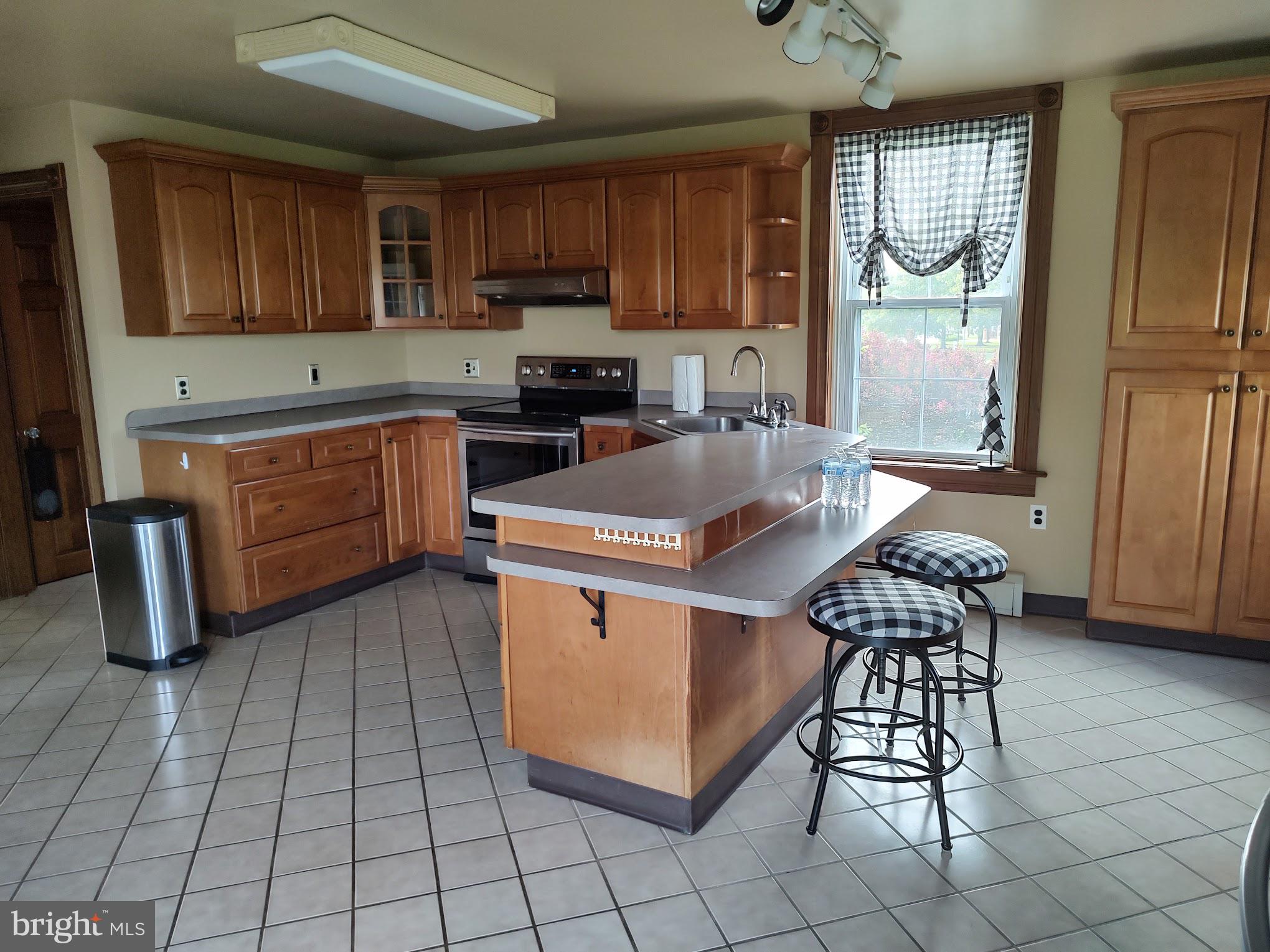 FAIRFIELDS - Residential