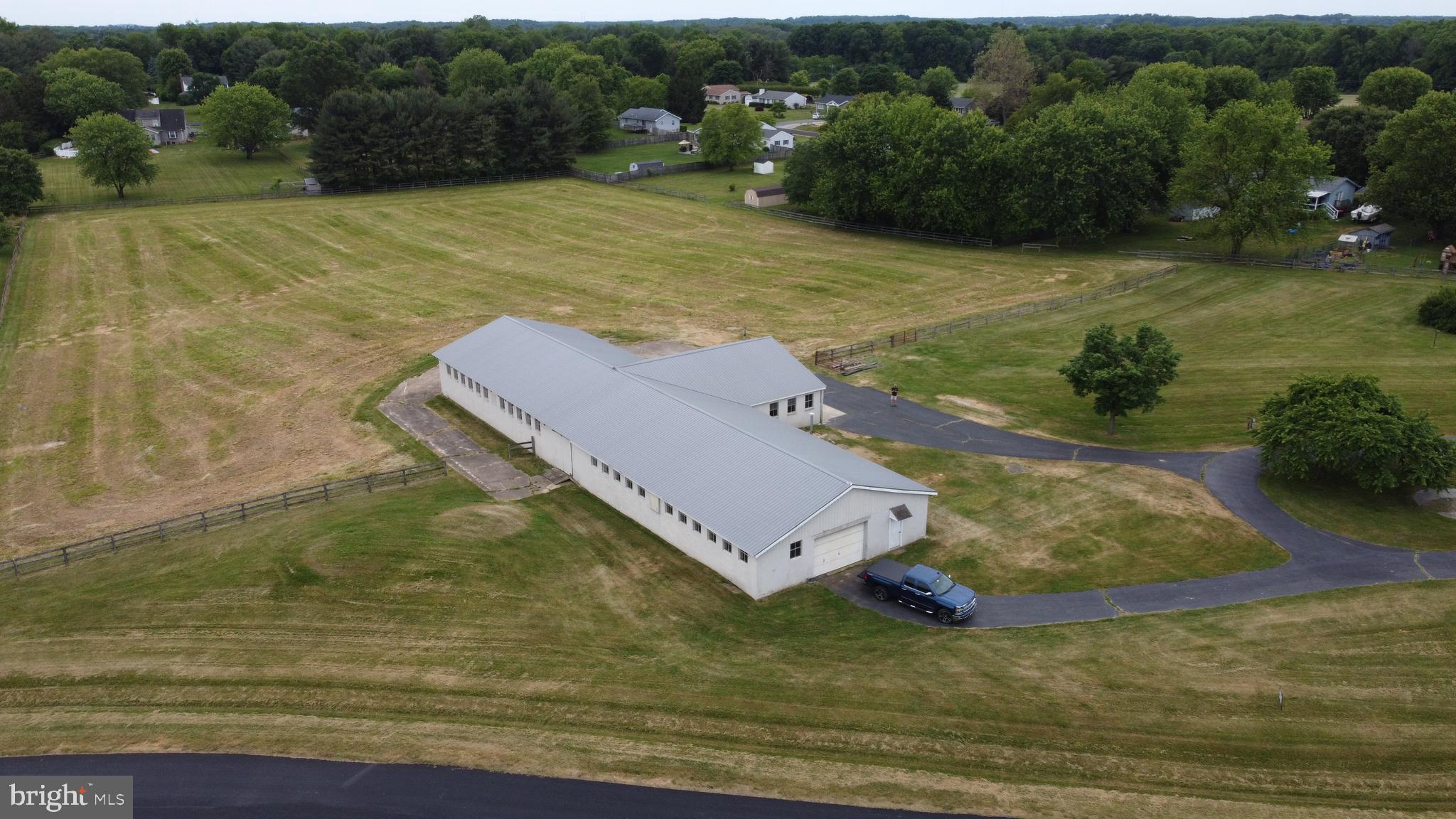 FAIRFIELDS - Residential