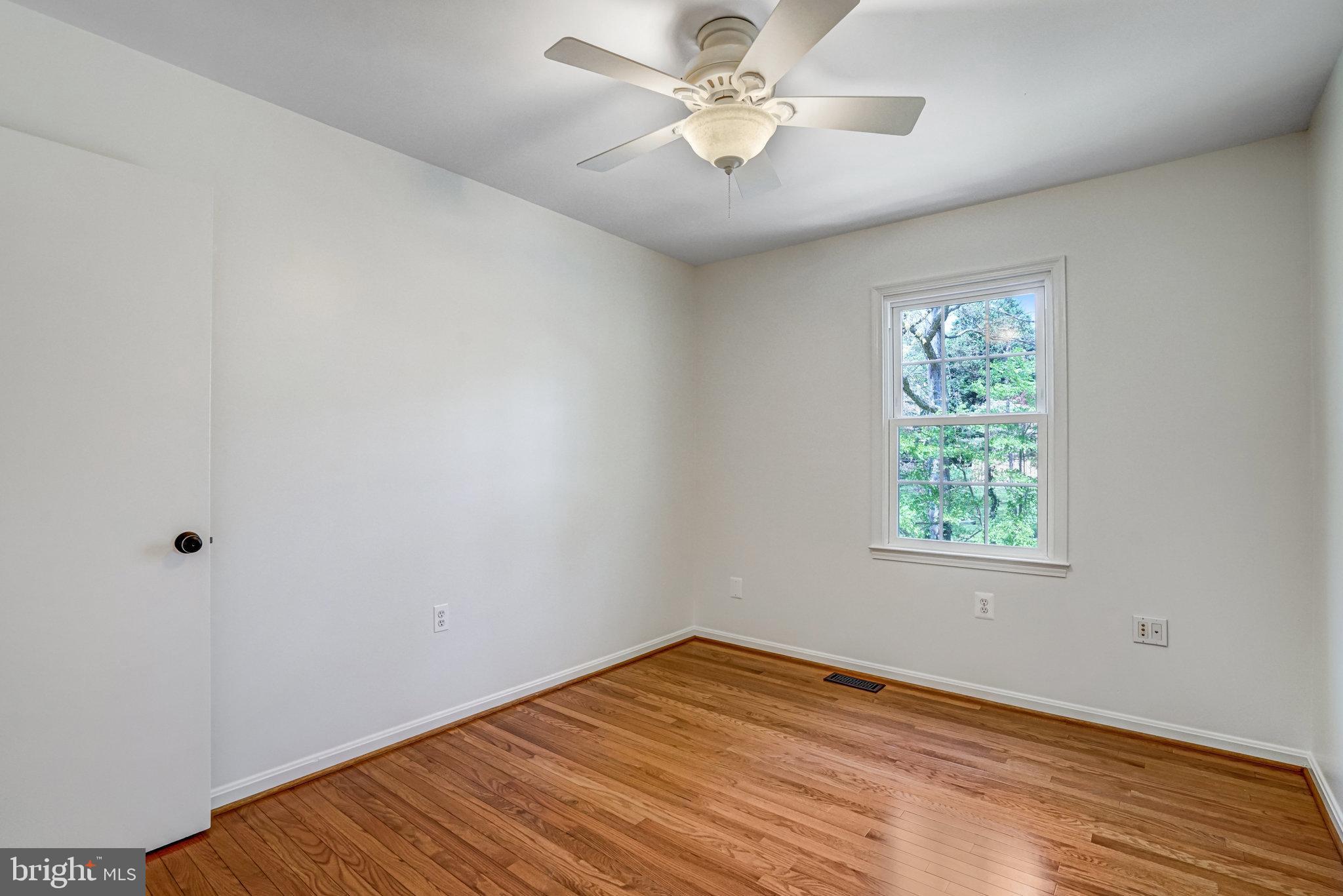 KENWOOD OAKS - Residential