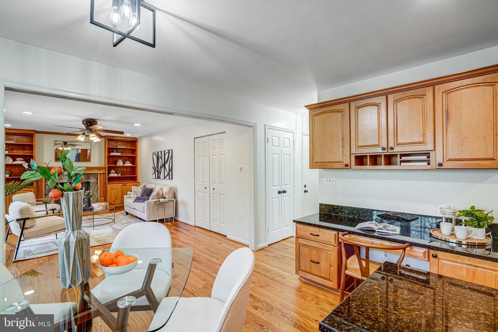 KENWOOD OAKS - Residential