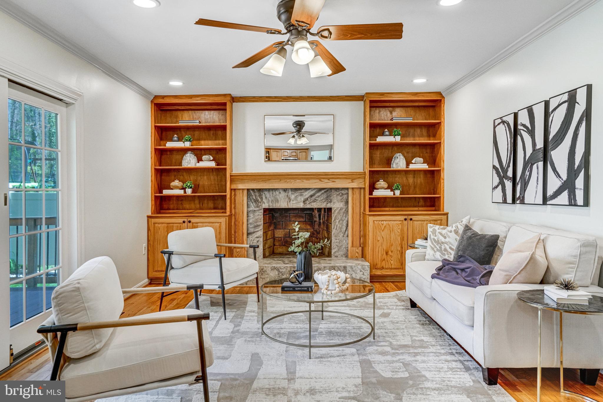 KENWOOD OAKS - Residential