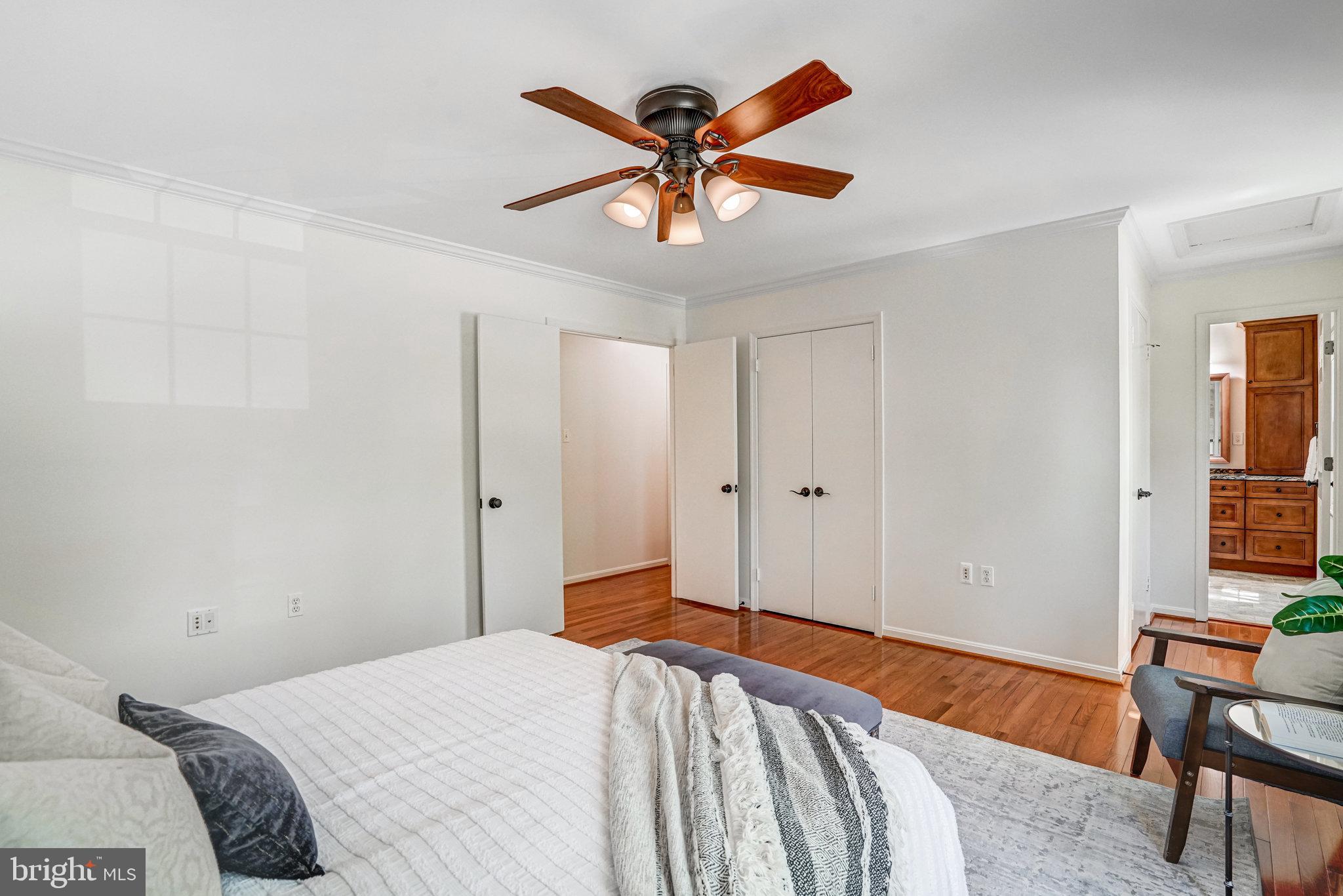 KENWOOD OAKS - Residential