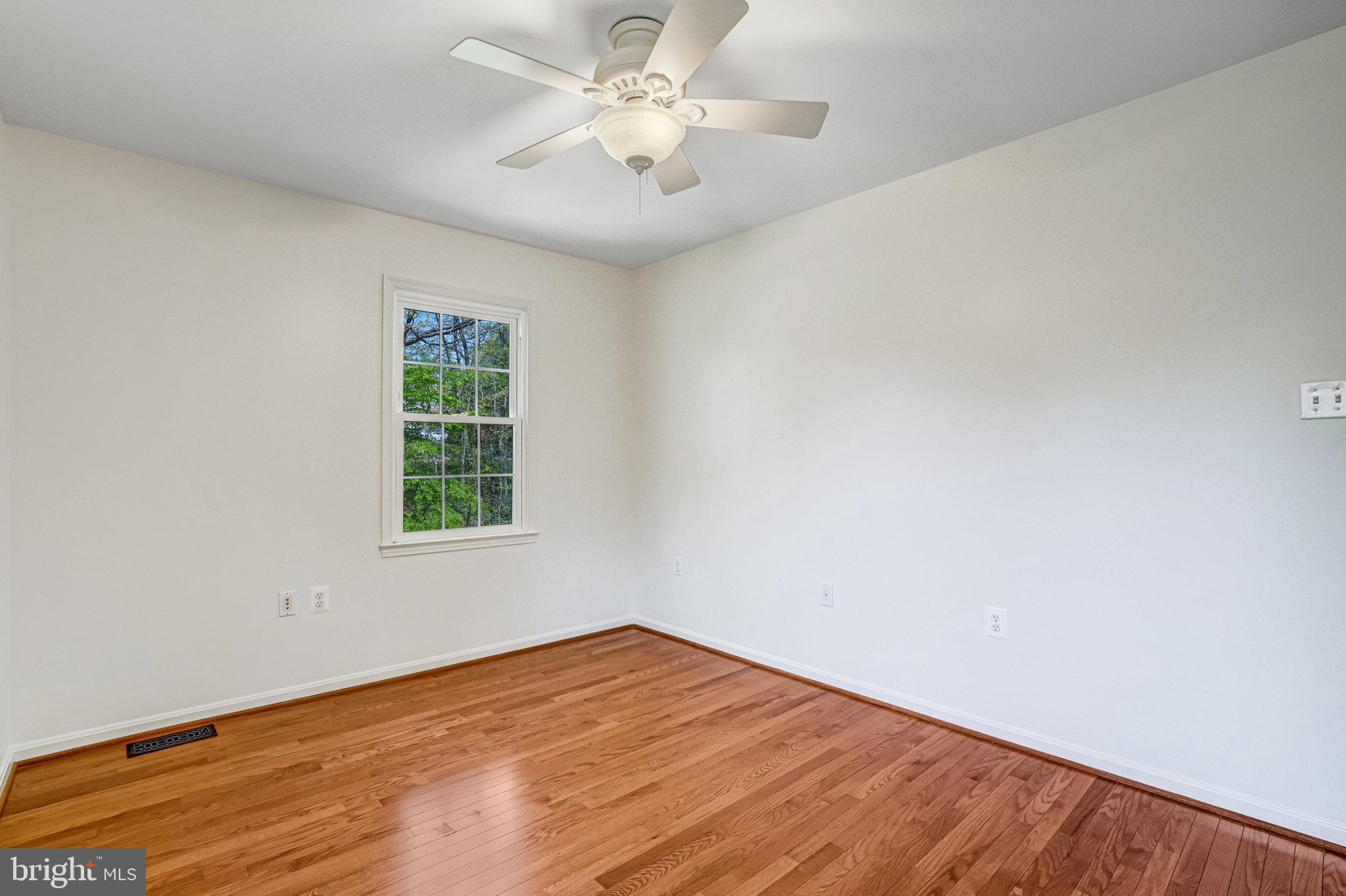 KENWOOD OAKS - Residential