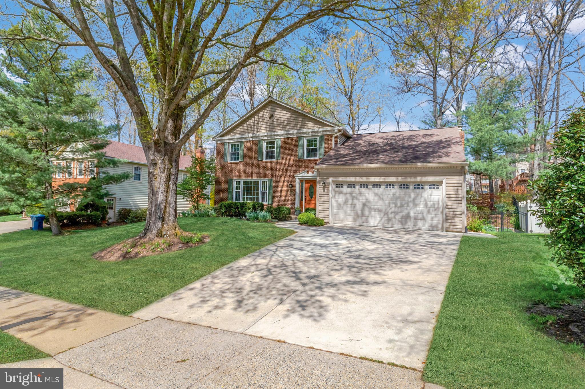 KENWOOD OAKS - Residential