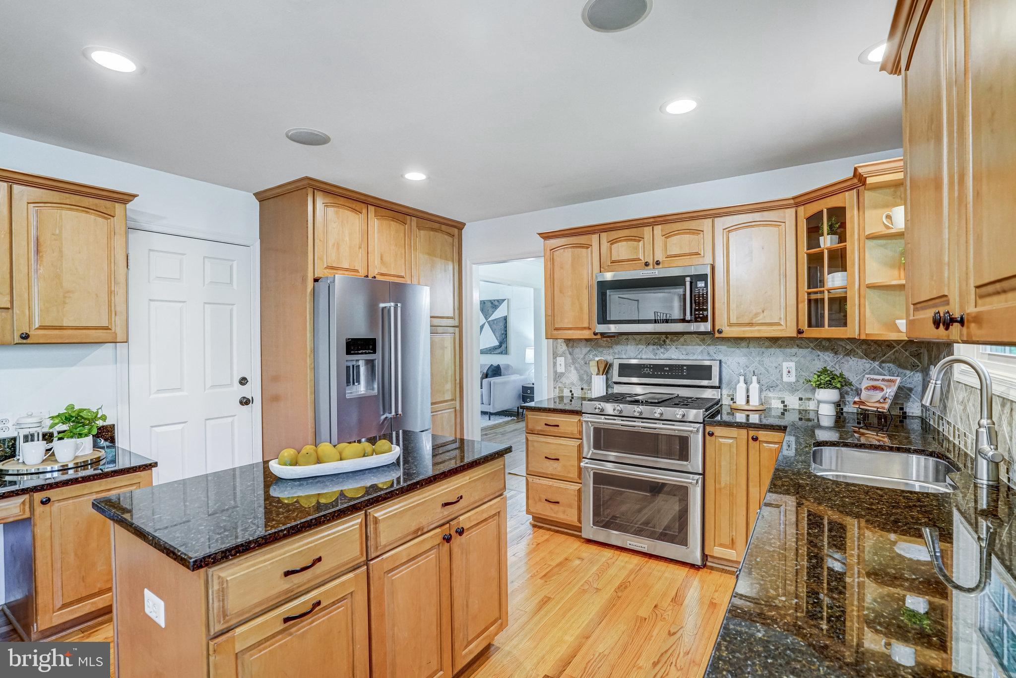 KENWOOD OAKS - Residential