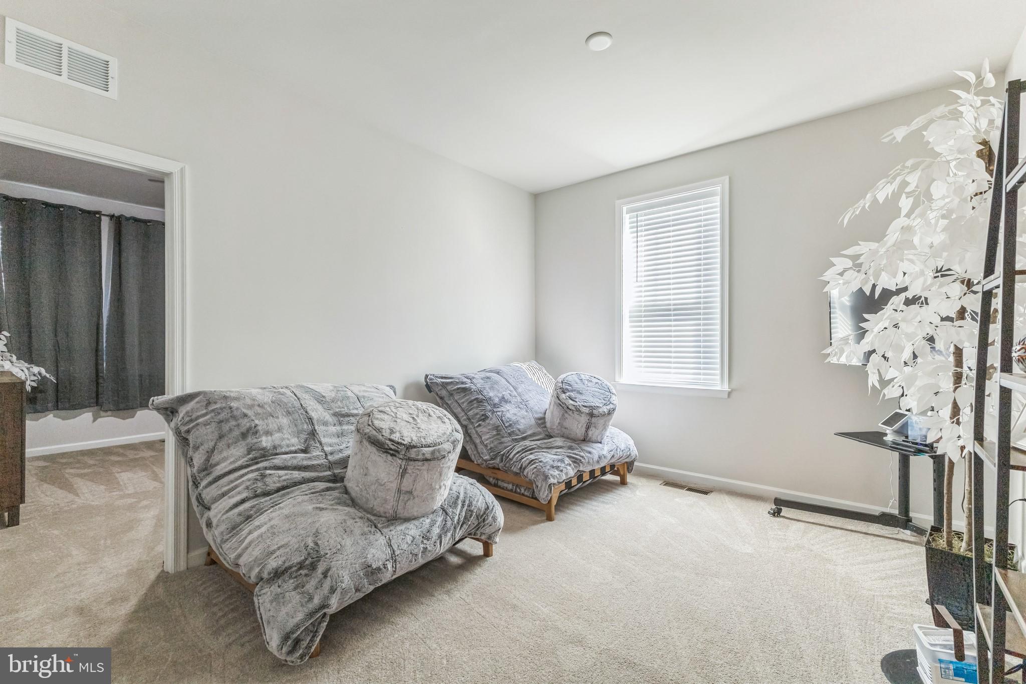 SANCTUARY AT SOUTH RIVER - Residential