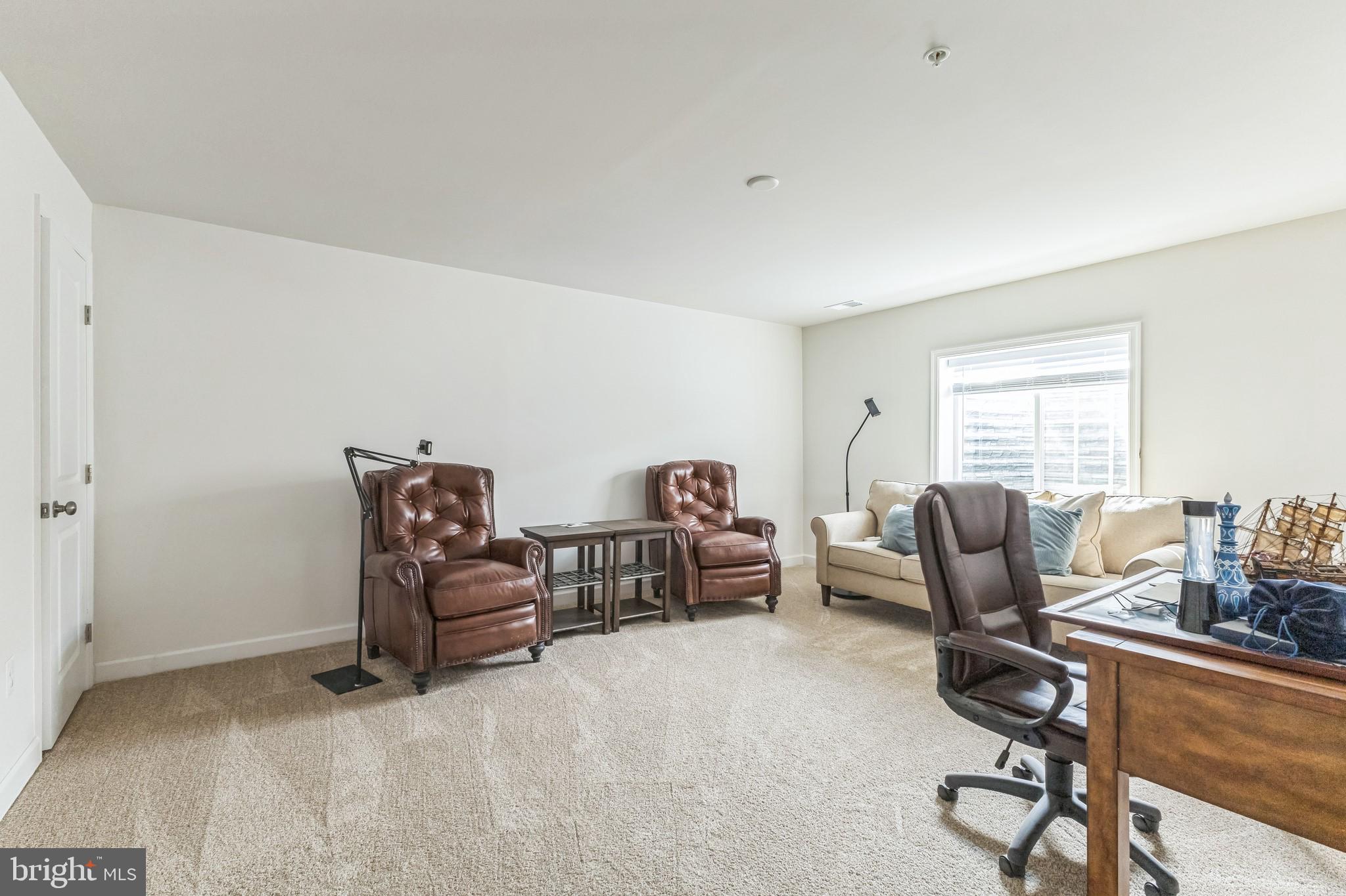 SANCTUARY AT SOUTH RIVER - Residential