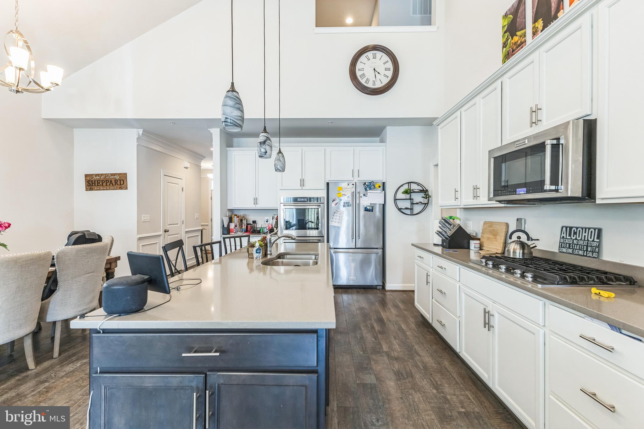 SANCTUARY AT SOUTH RIVER - Residential