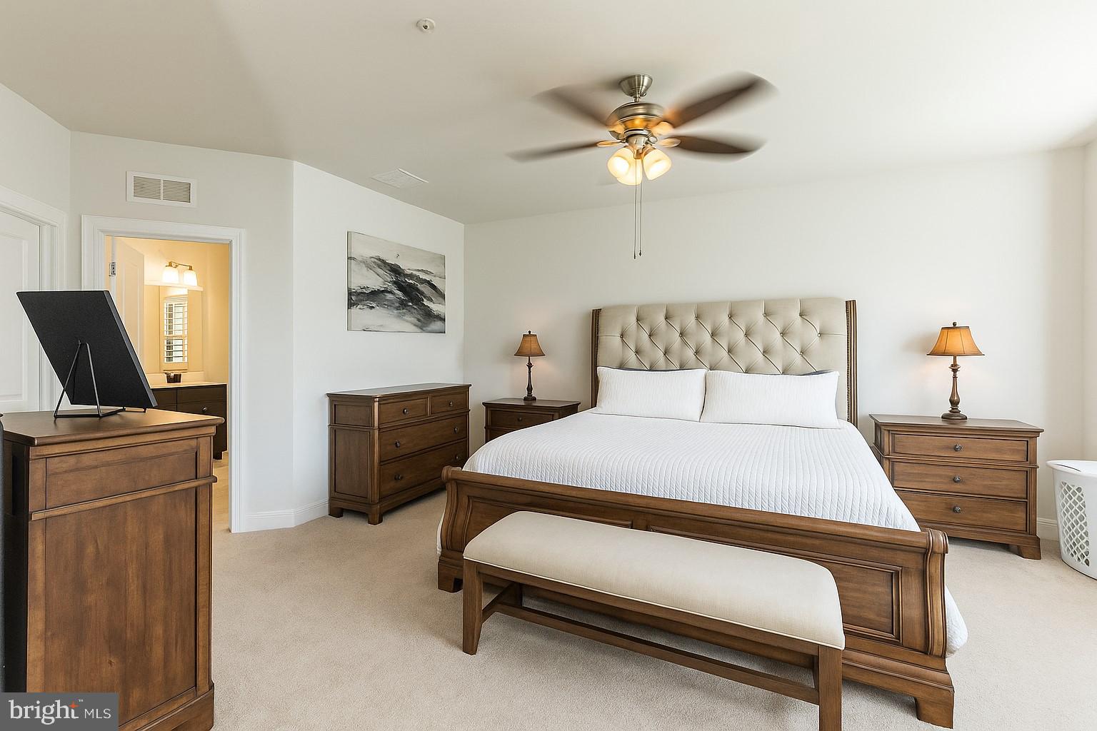 SANCTUARY AT SOUTH RIVER - Residential