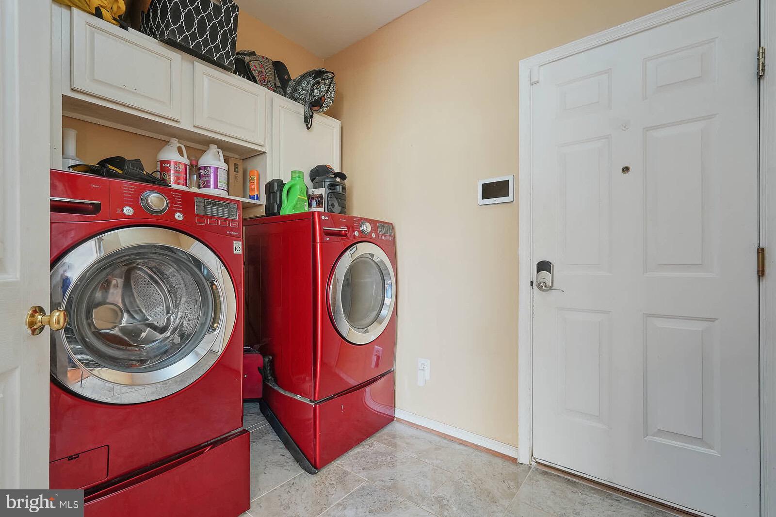 GREEN MEADOWS - Residential