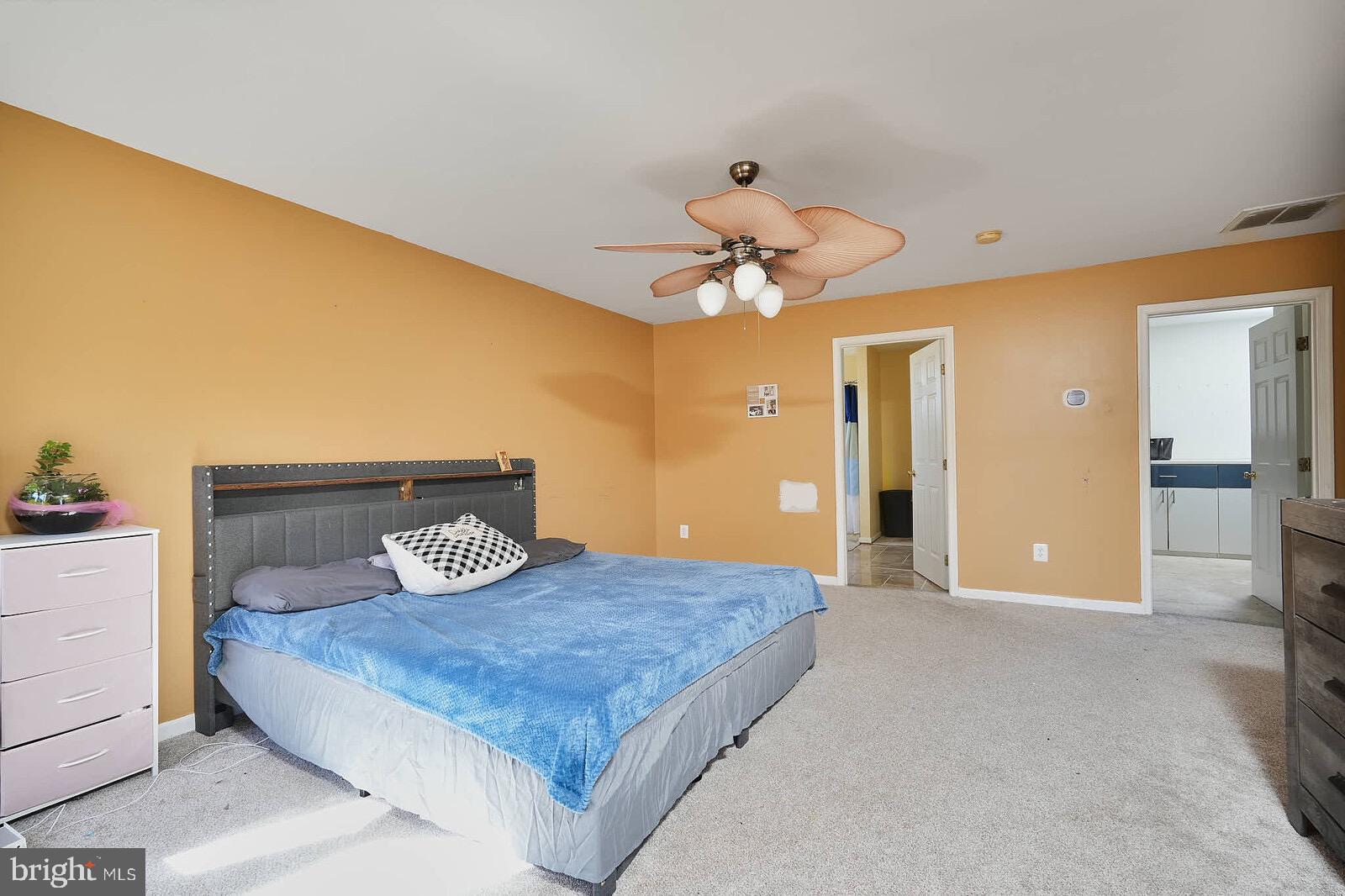 GREEN MEADOWS - Residential