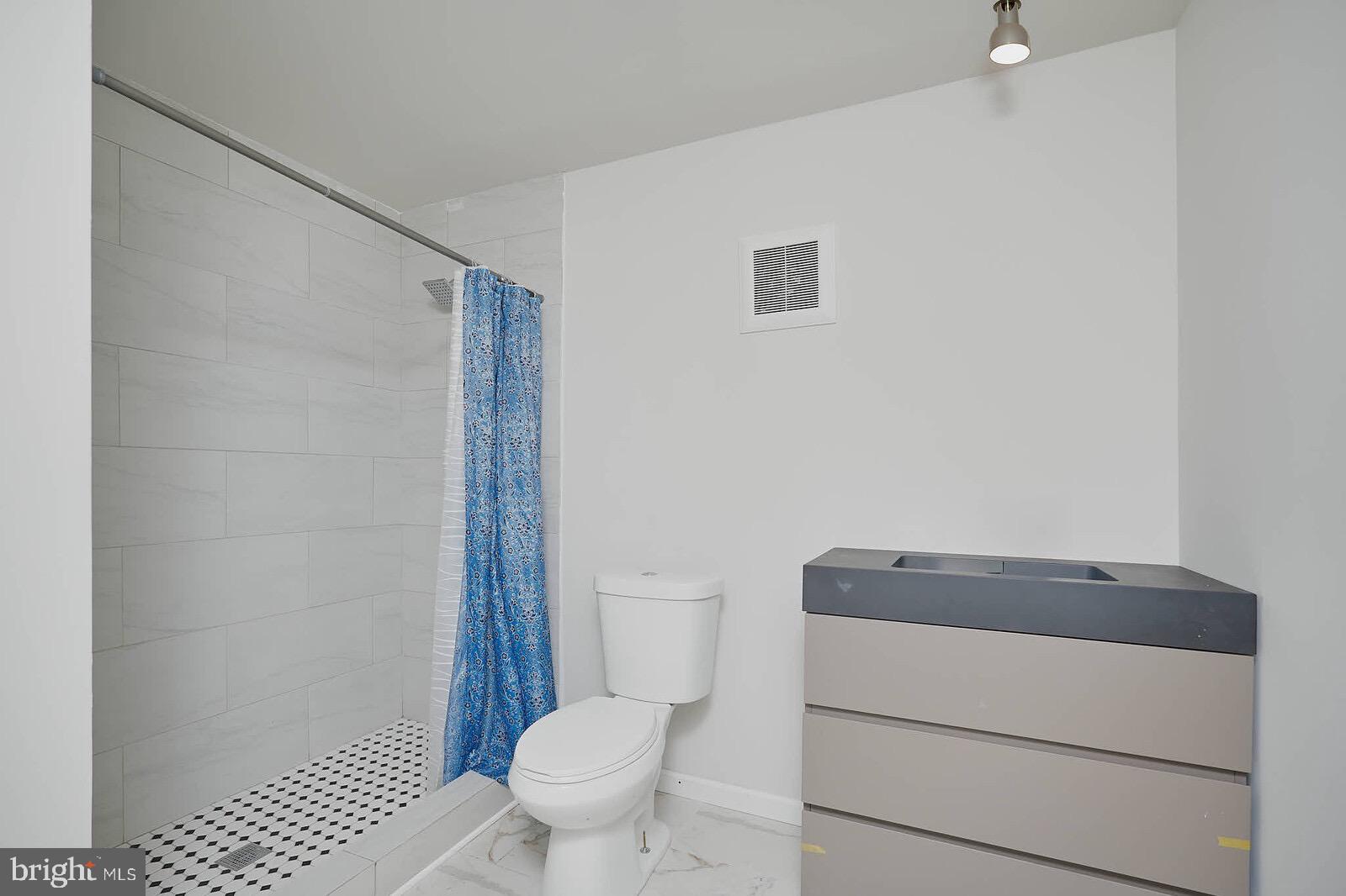 GREEN MEADOWS - Residential