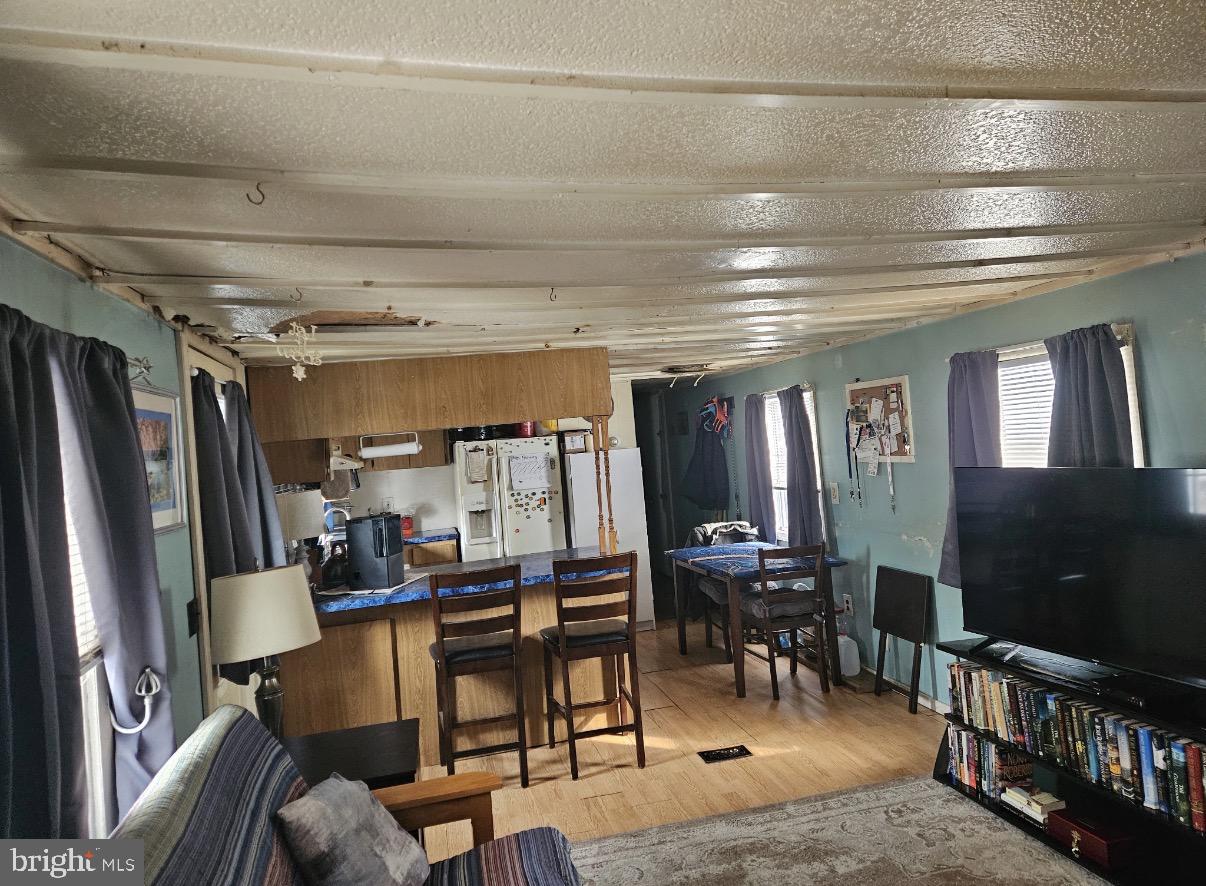 PENNSBURY HGTS - Residential