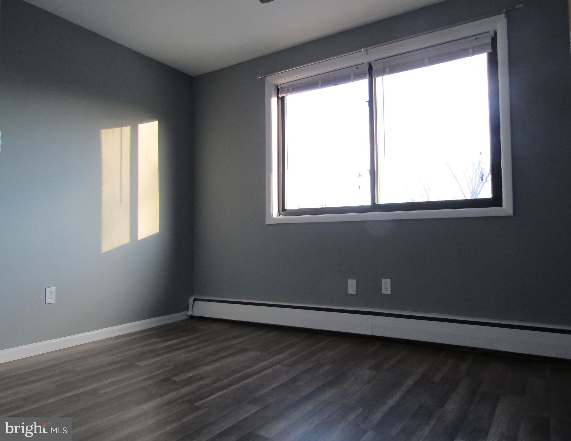 JAMES LEE - Residential