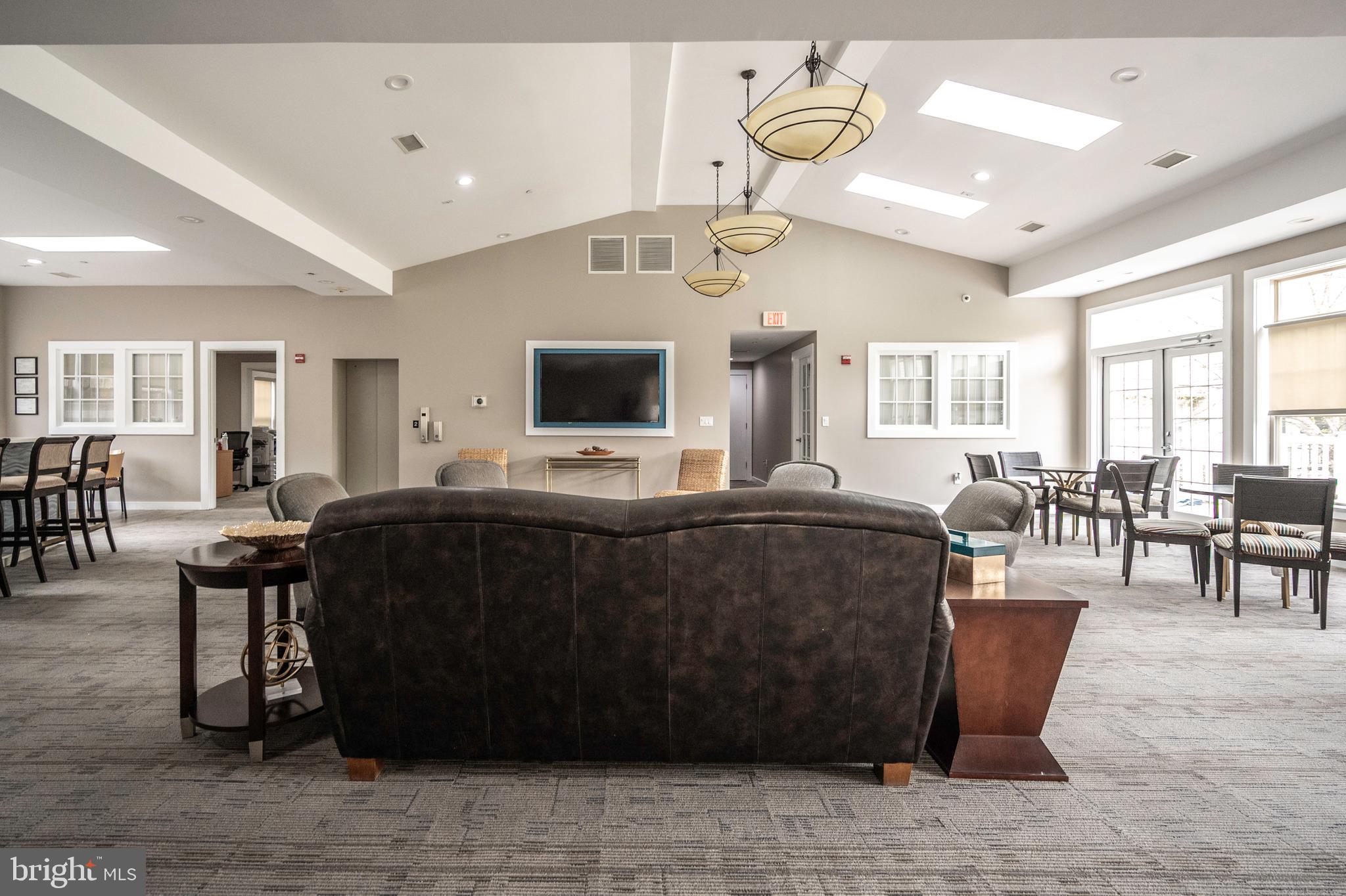 PARCRESTON - Residential