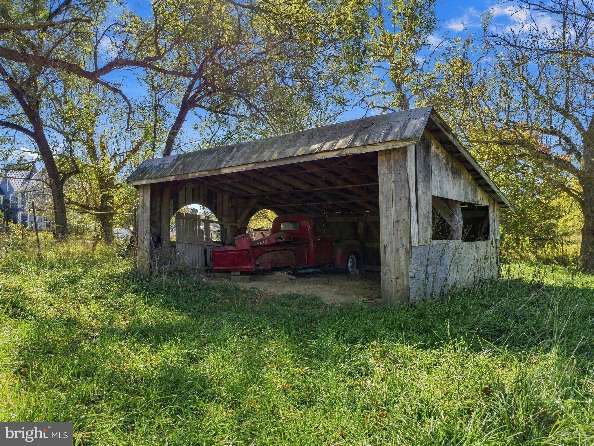 11447 LEETOWN ROAD
