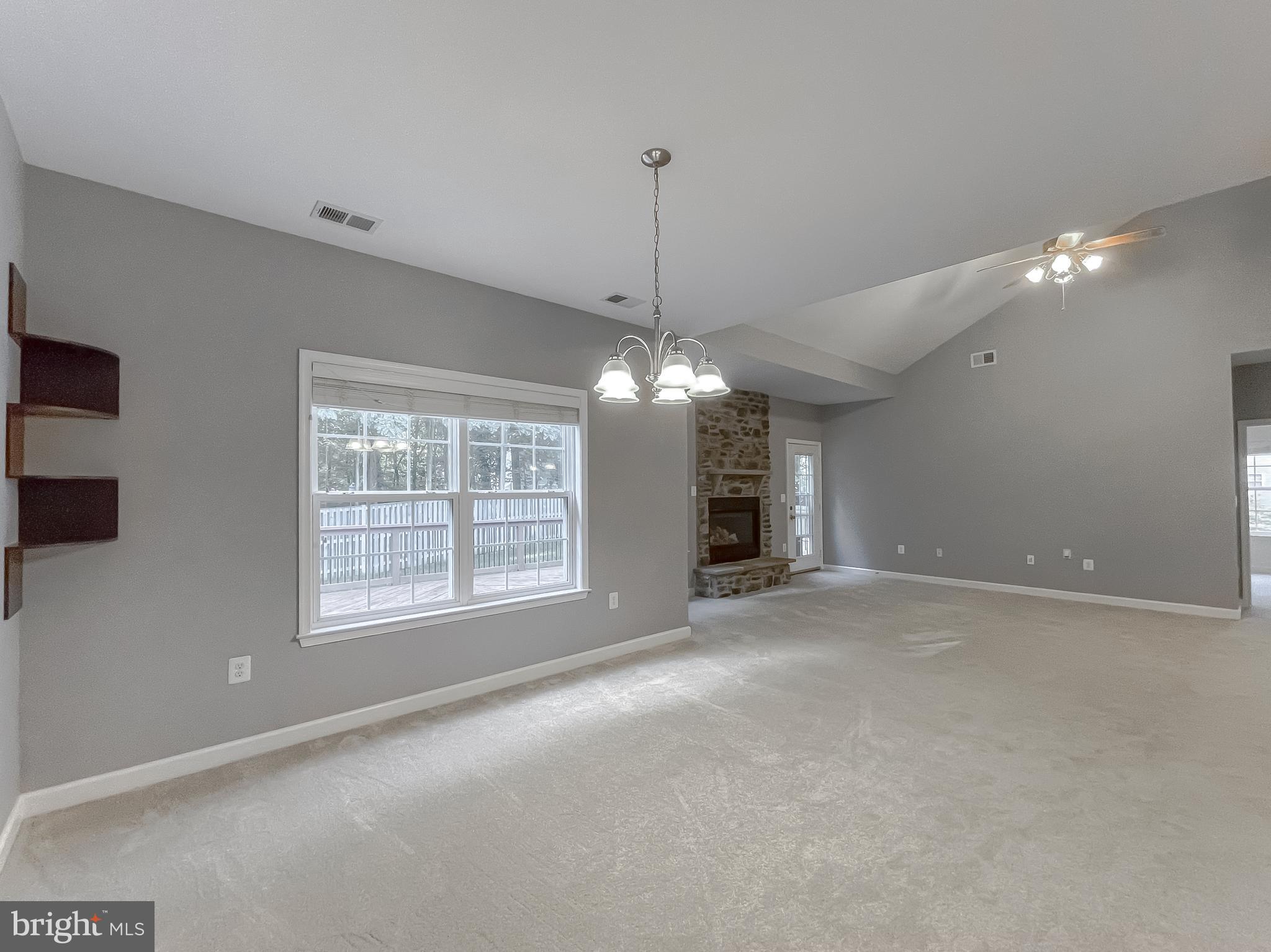 KEDGES STRAIT - Residential