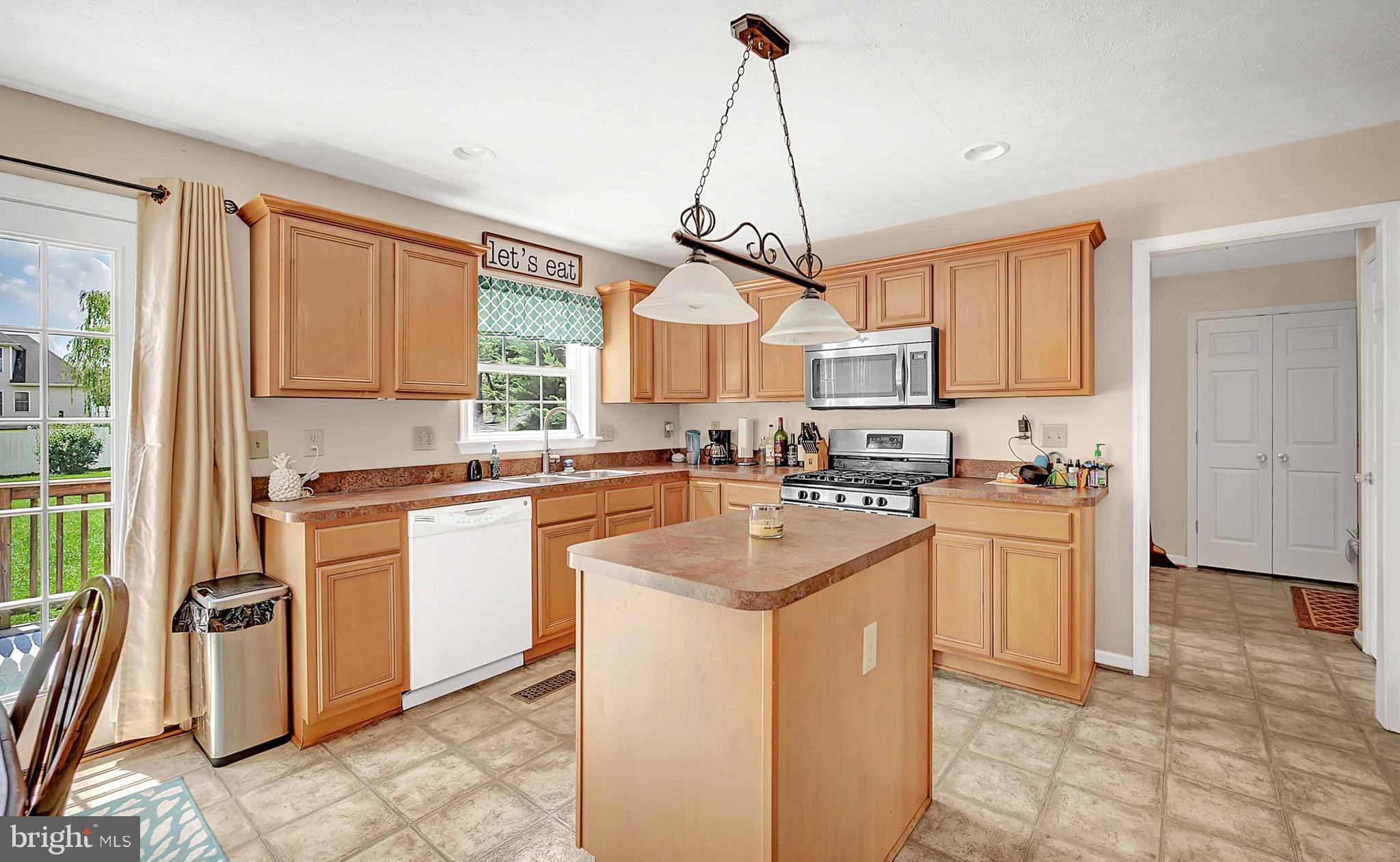 CANTER ESTATES - Residential