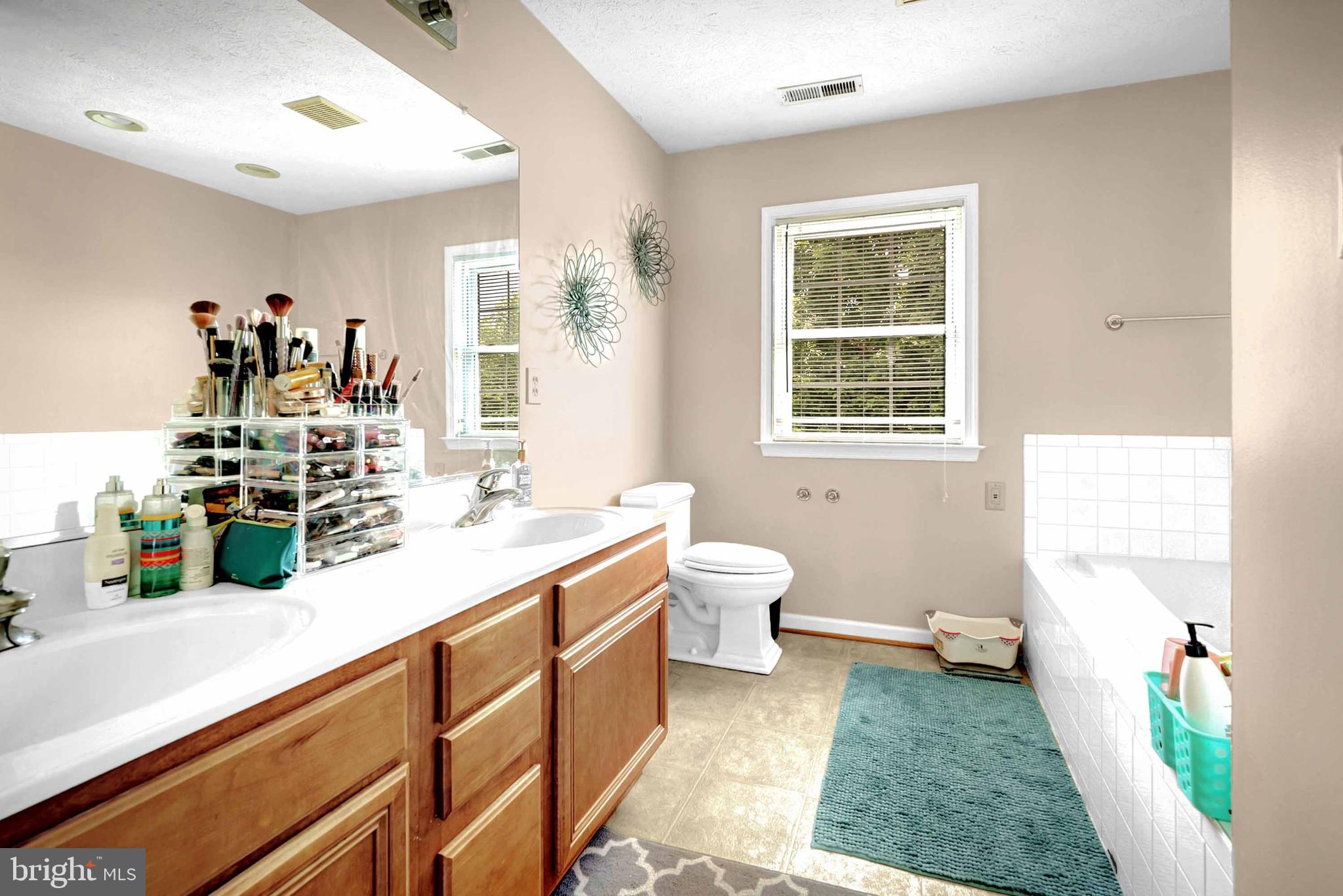 CANTER ESTATES - Residential