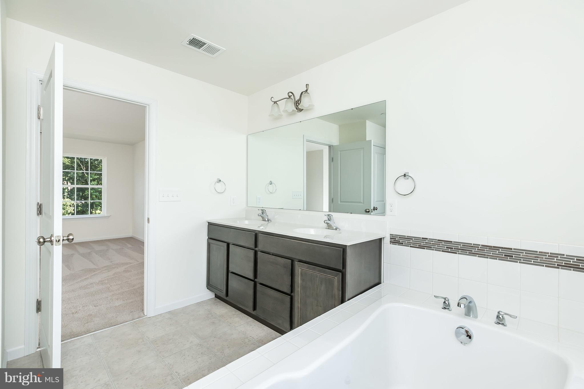 NORTHSIDE ESTATES - Residential