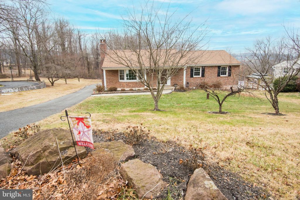 Photo of 1287 Sheep Hill Rd, POTTSTOWN, PA 19465 (MLS # PACT2115398)