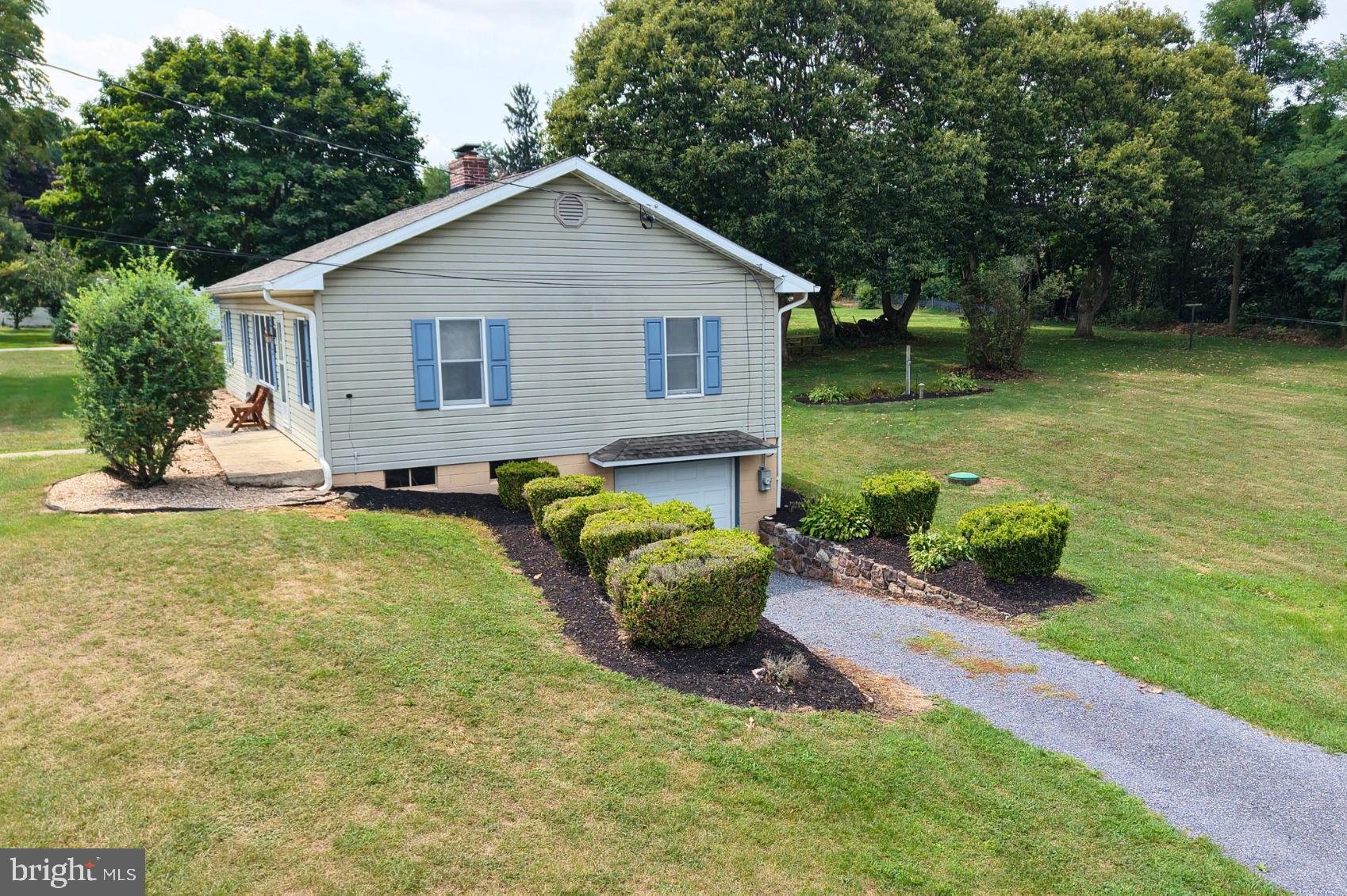 5881 FORT LOUDON ROAD
