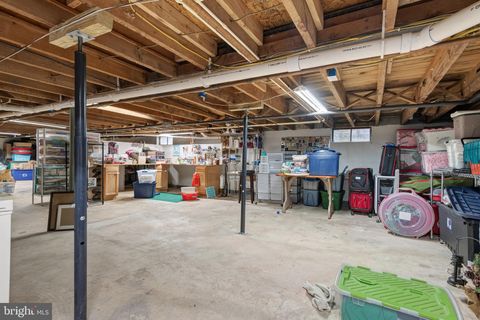 listing image 40