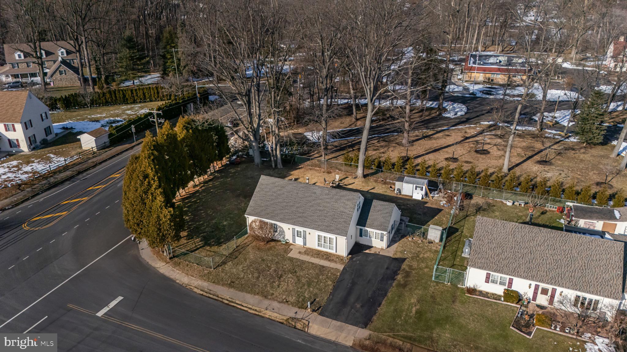 WOODRIDGE EAST - Residential