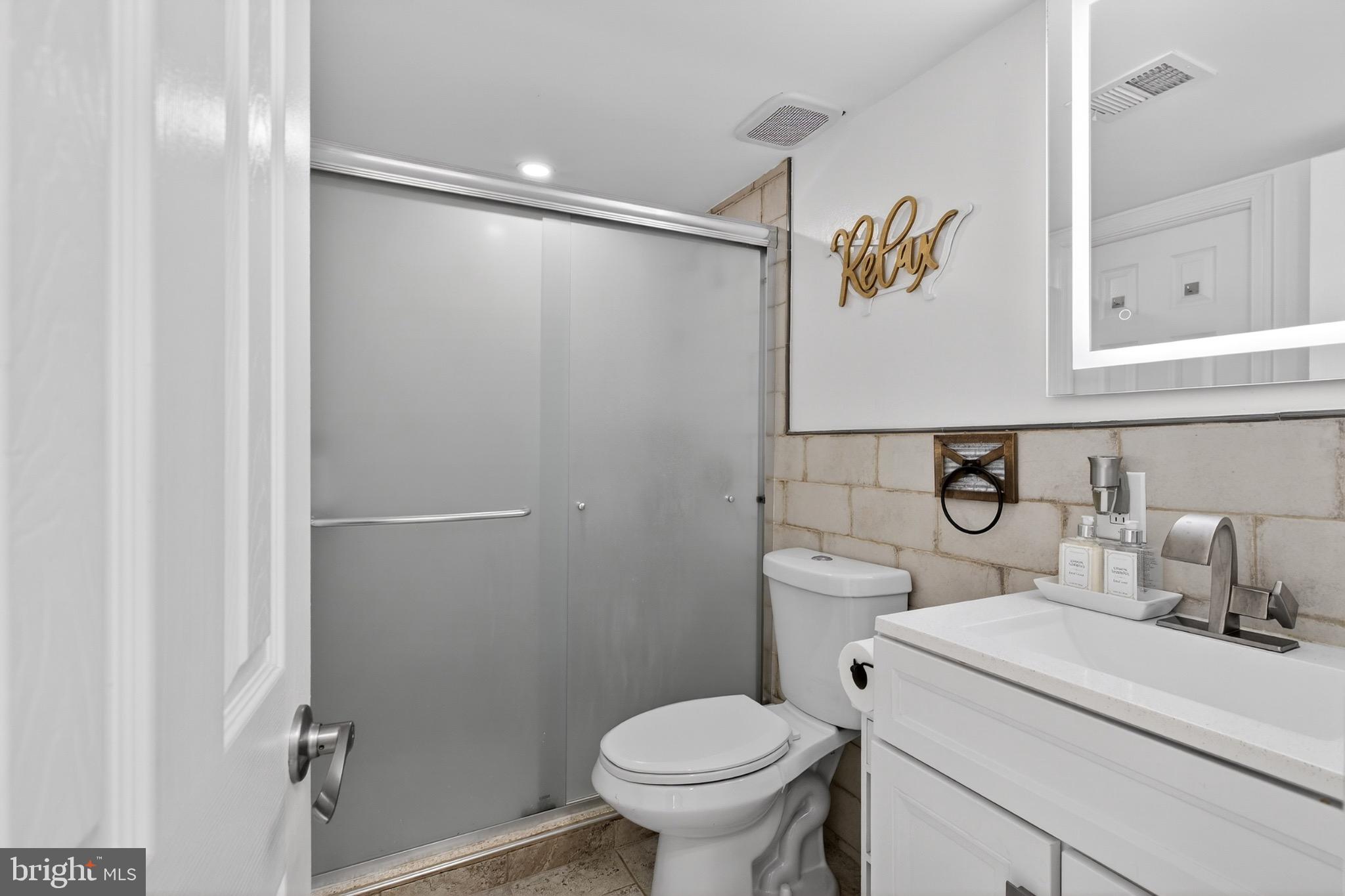 WOODRIDGE EAST - Residential