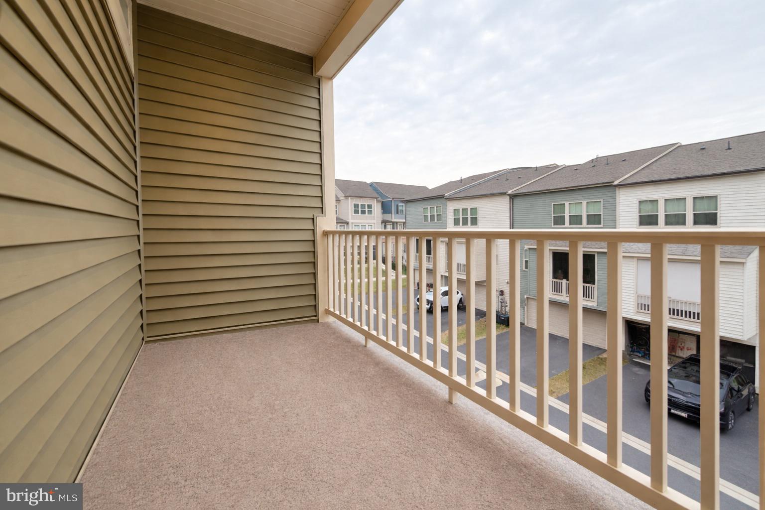 STONE BARN VILLAGE - Residential Lease