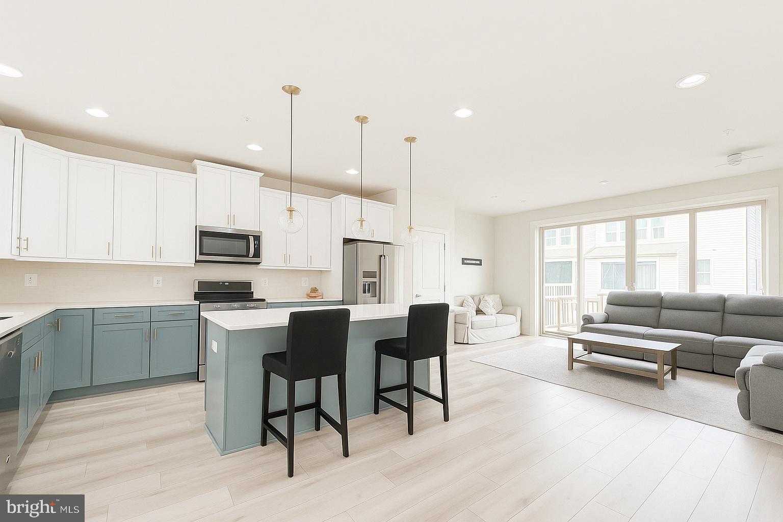 STONE BARN VILLAGE - Residential Lease