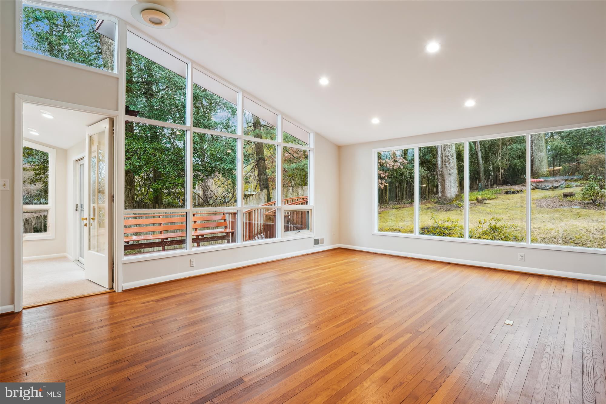 GARRETT PARK - Residential