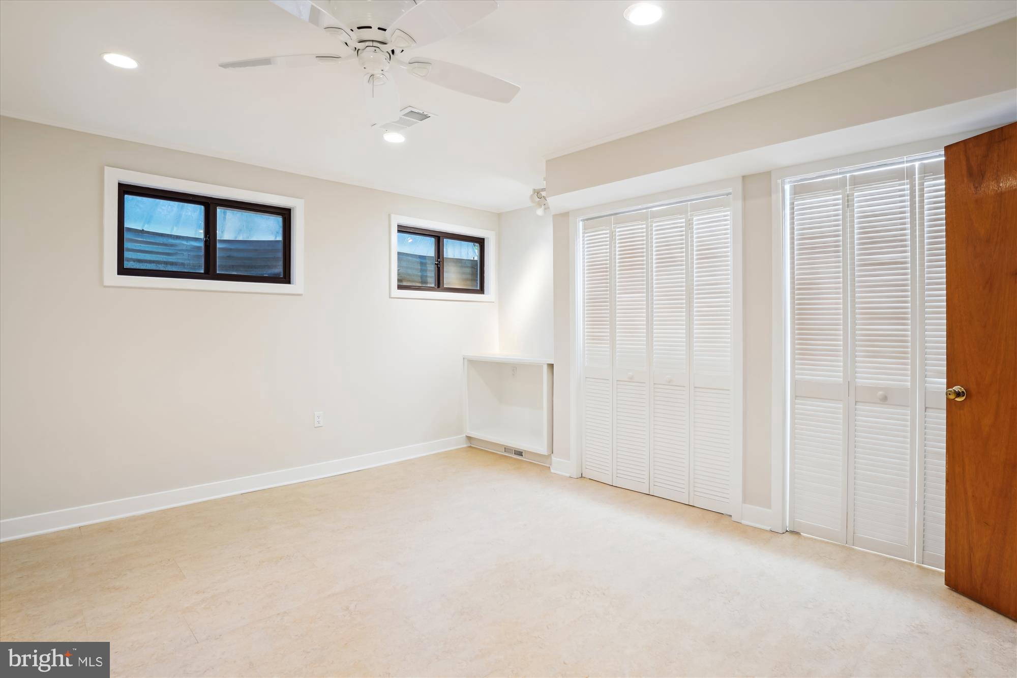 GARRETT PARK - Residential