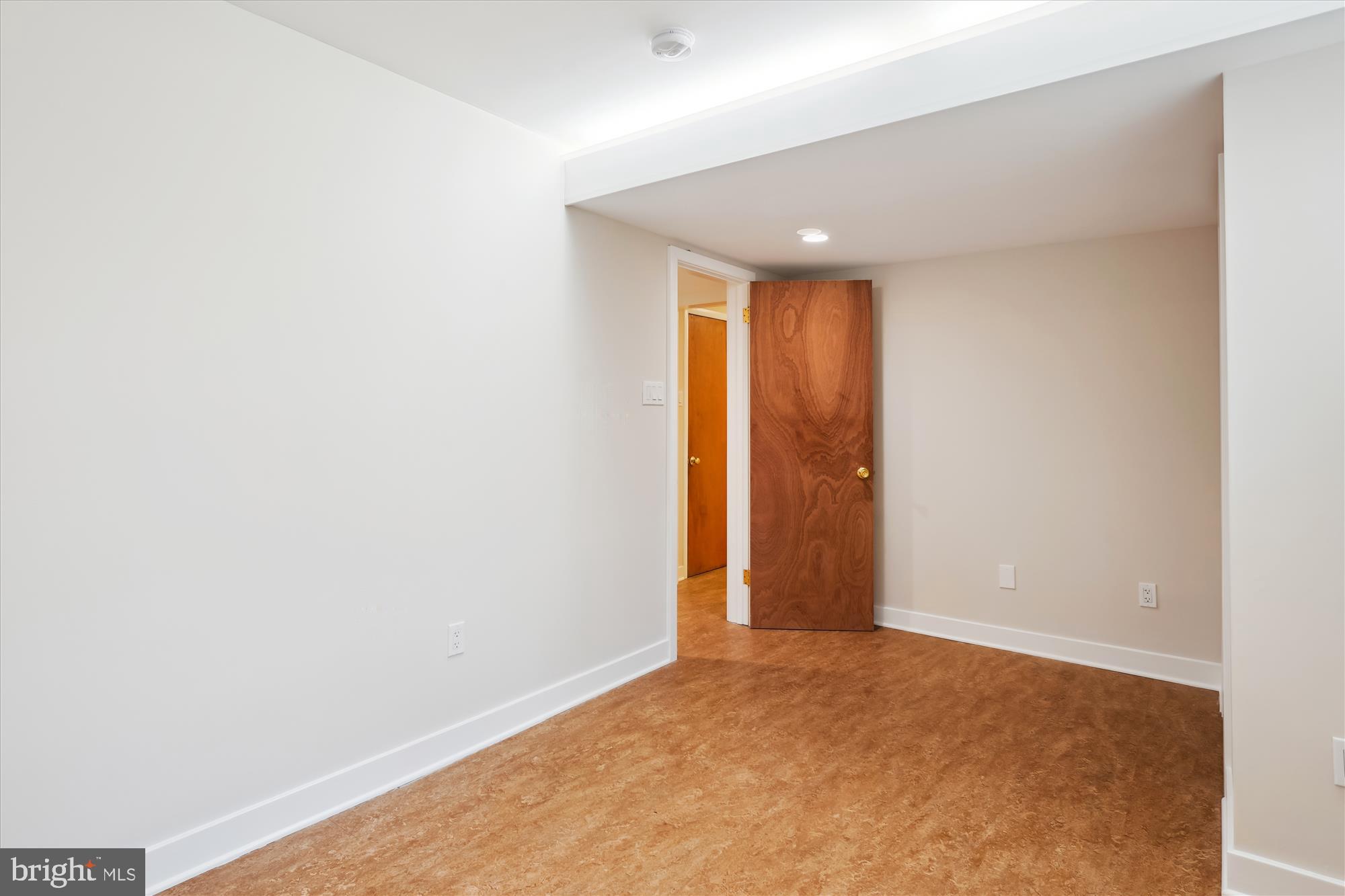 GARRETT PARK - Residential