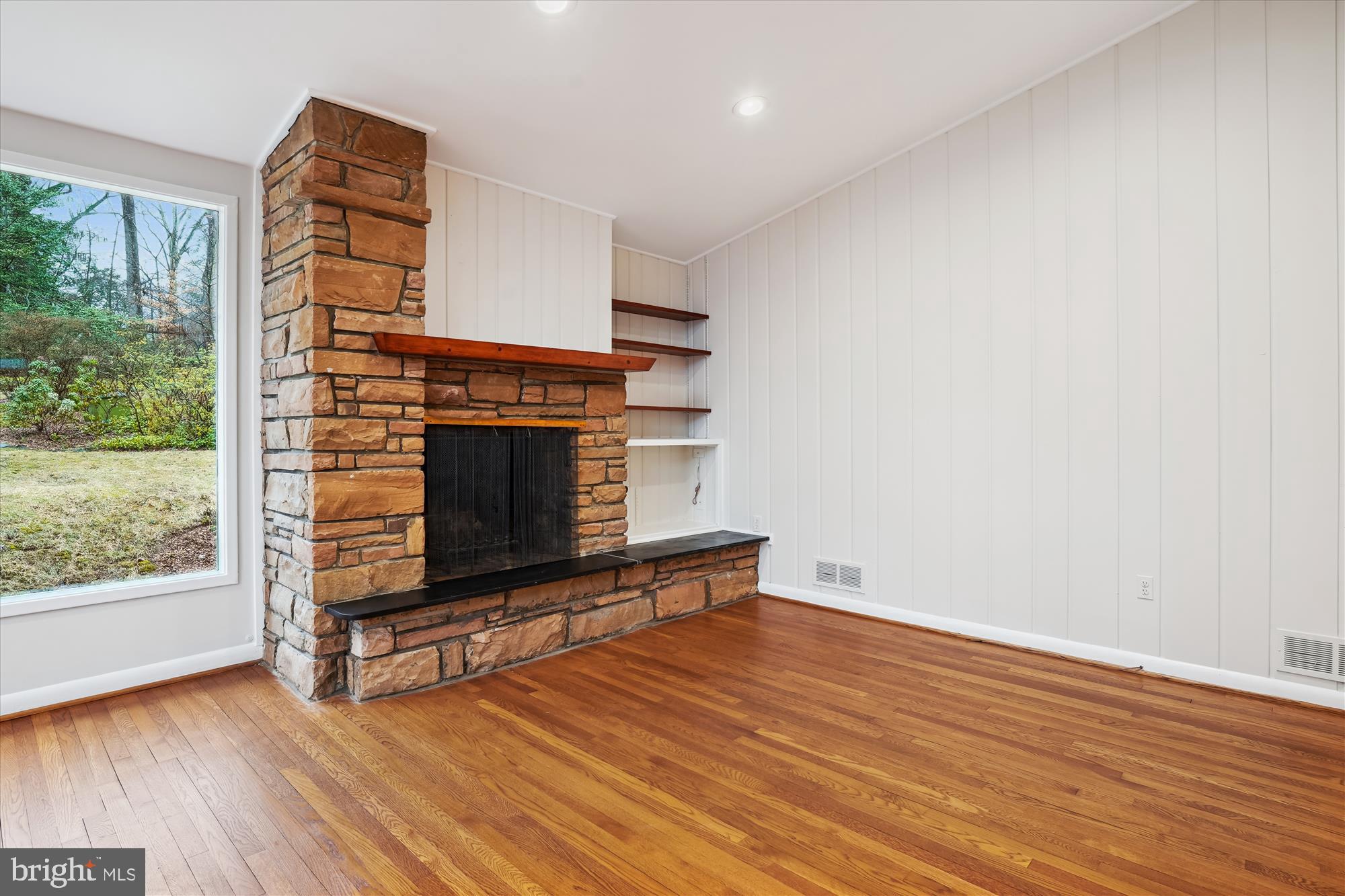 GARRETT PARK - Residential