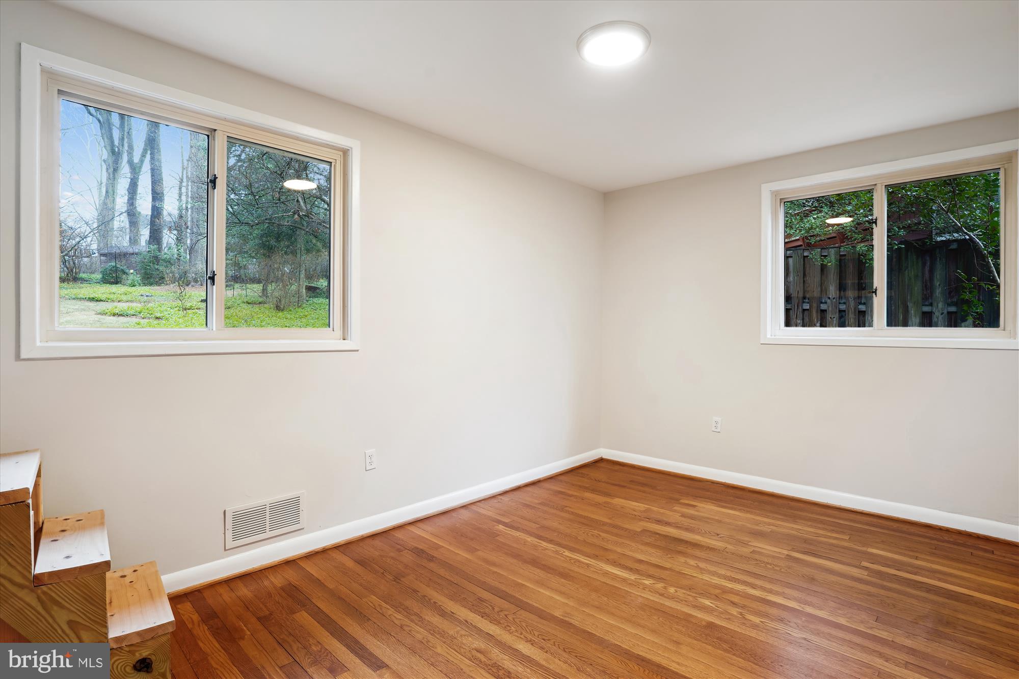 GARRETT PARK - Residential