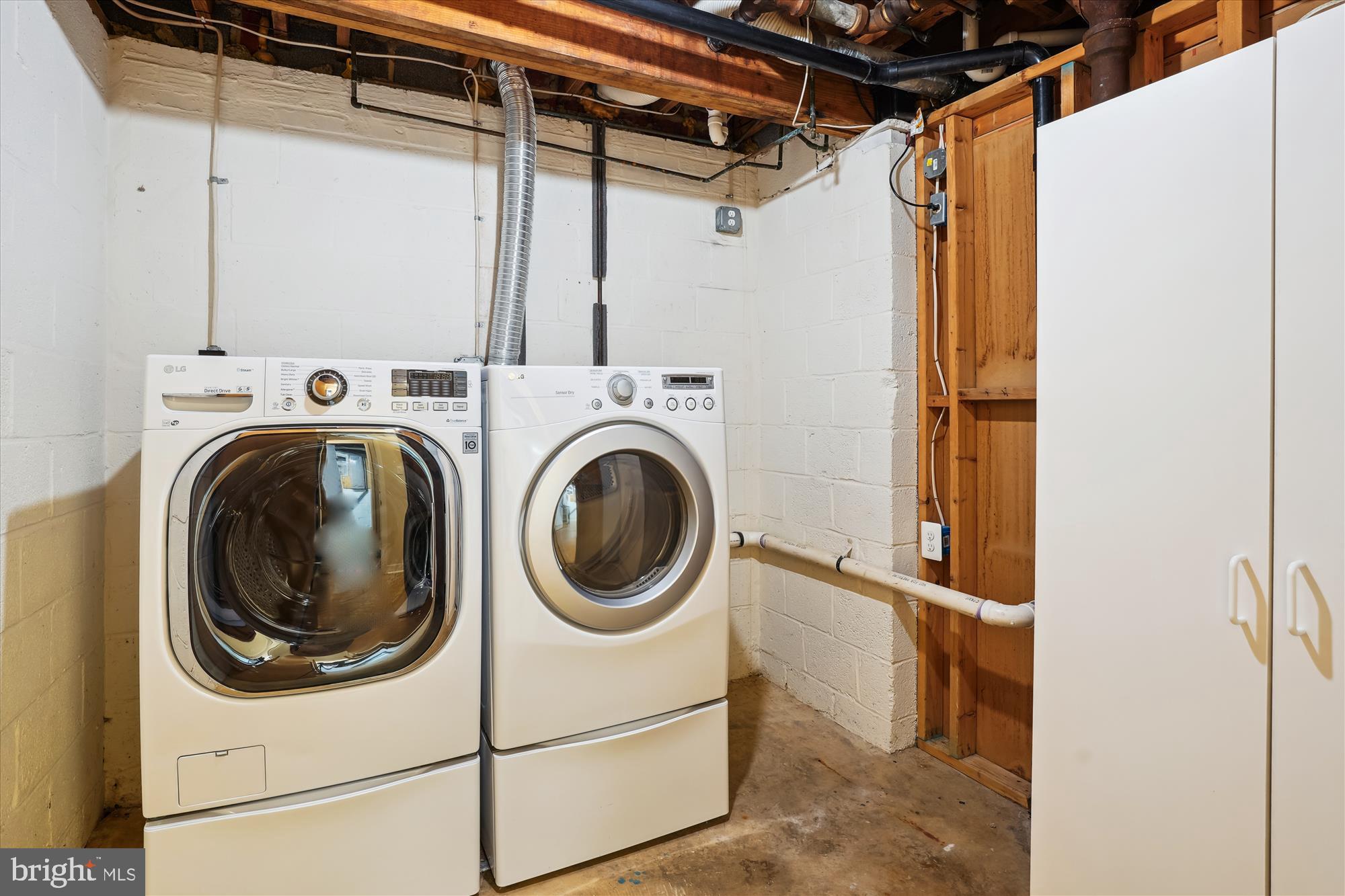 GARRETT PARK - Residential