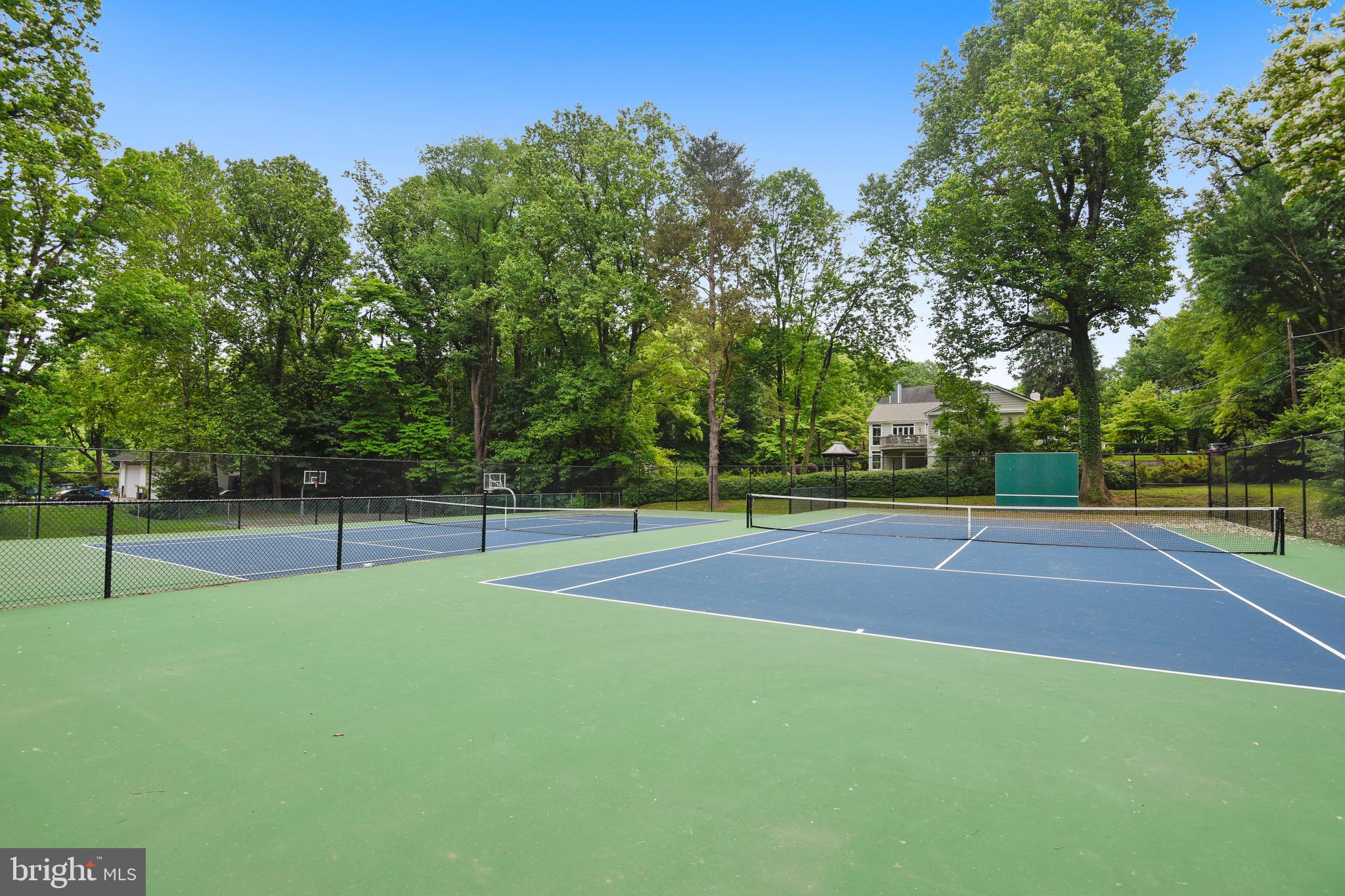 GARRETT PARK - Residential