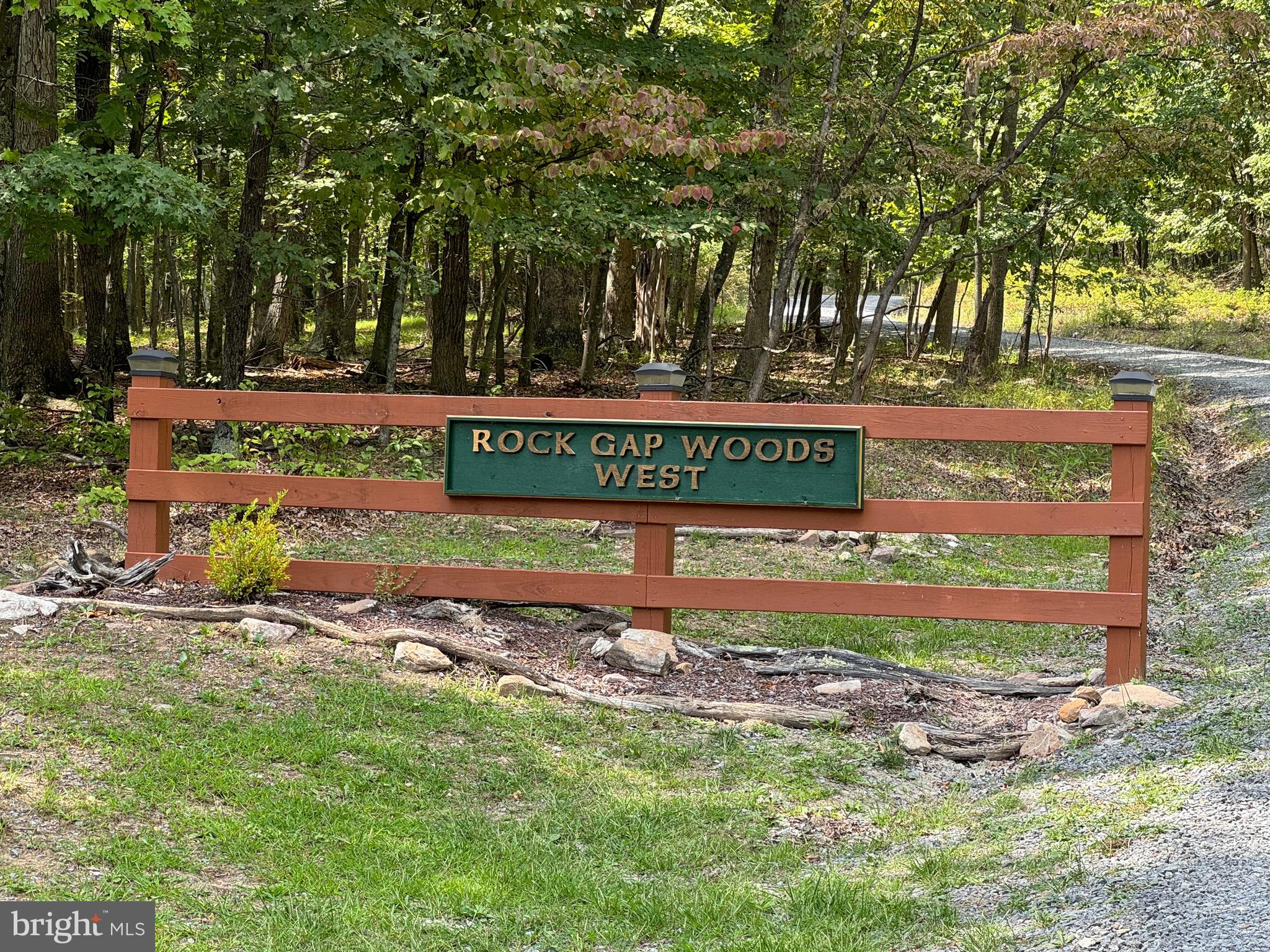 ROCK GAP WOODS - Residential