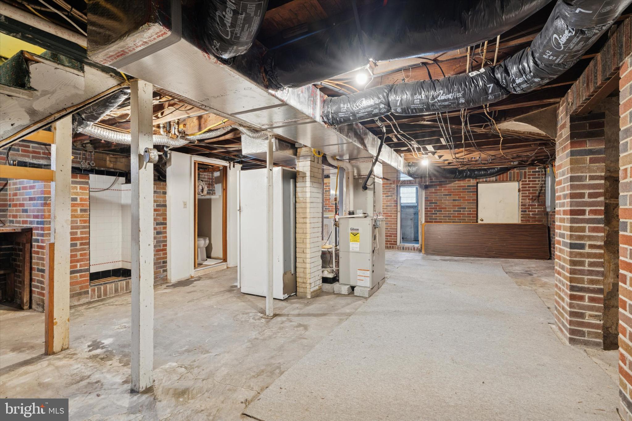 FRACKVILLE - Residential