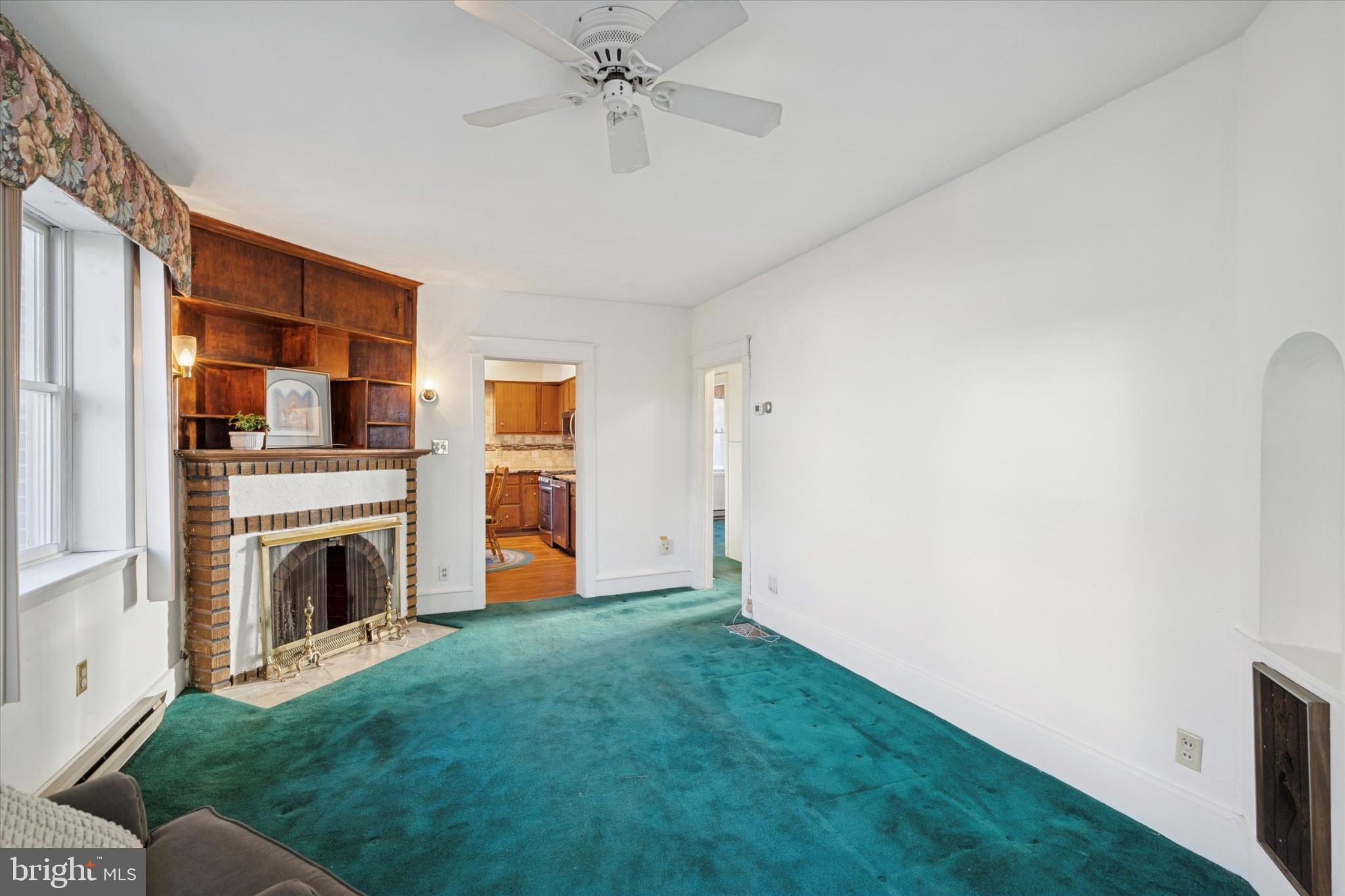 FRACKVILLE - Residential