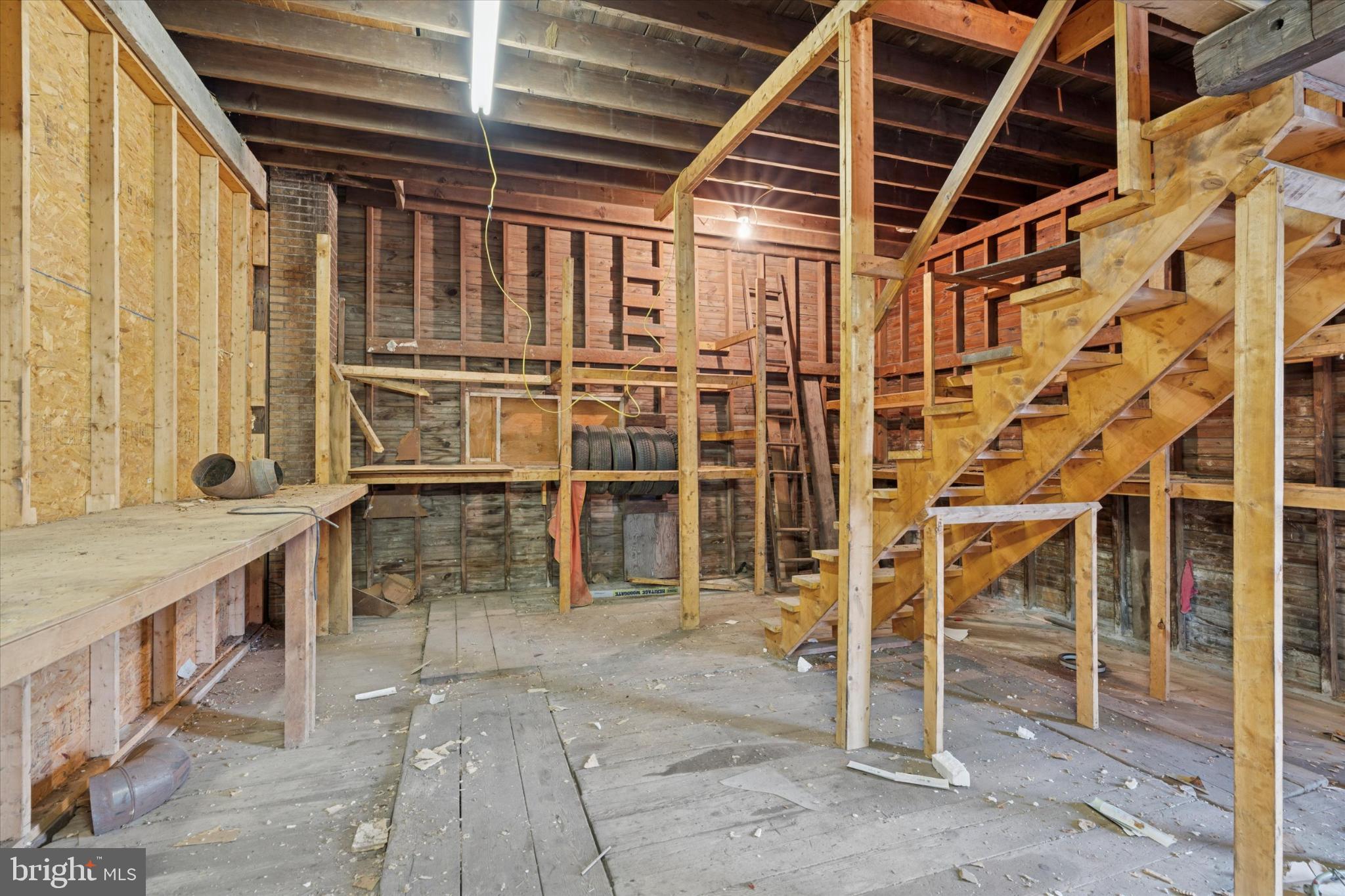 FRACKVILLE - Residential