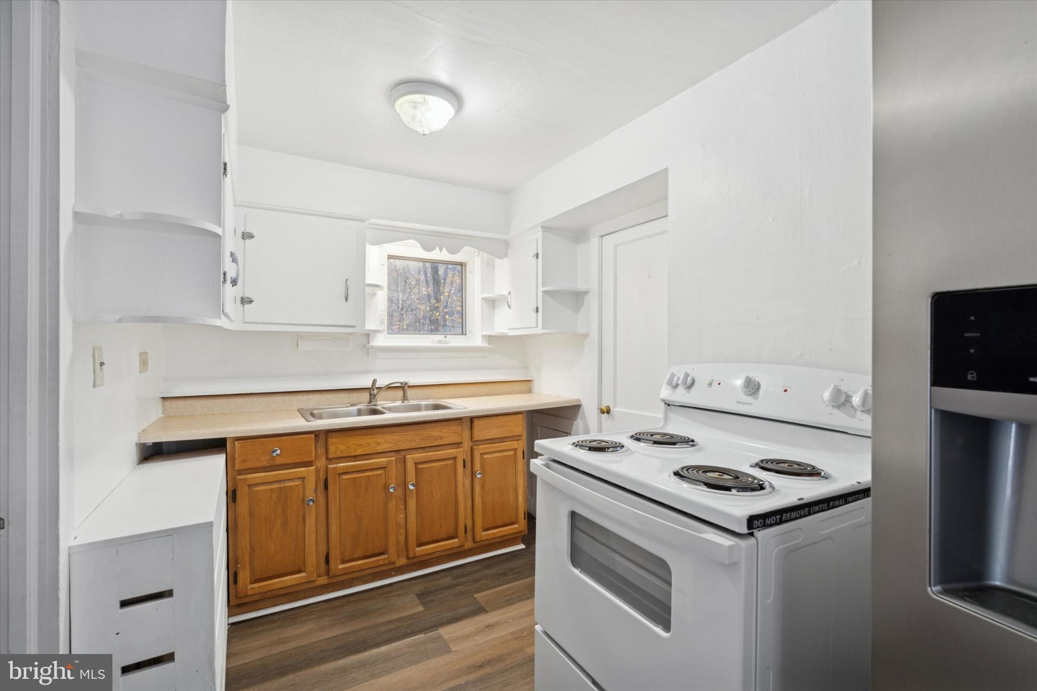 FRACKVILLE - Residential