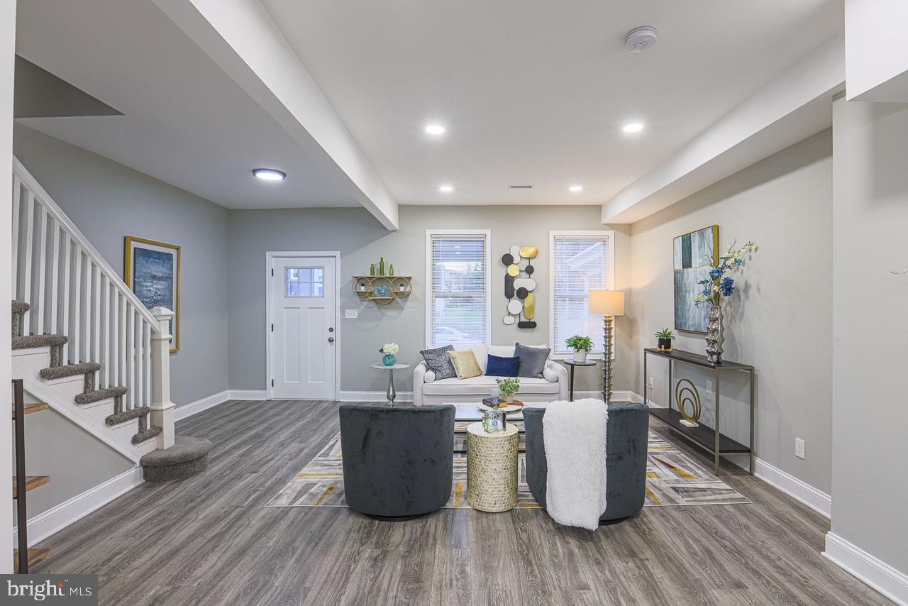 GWYNN FALLS - Residential