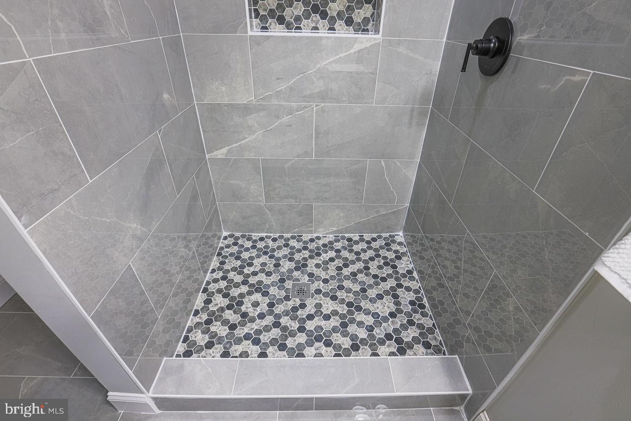 GWYNN FALLS - Residential