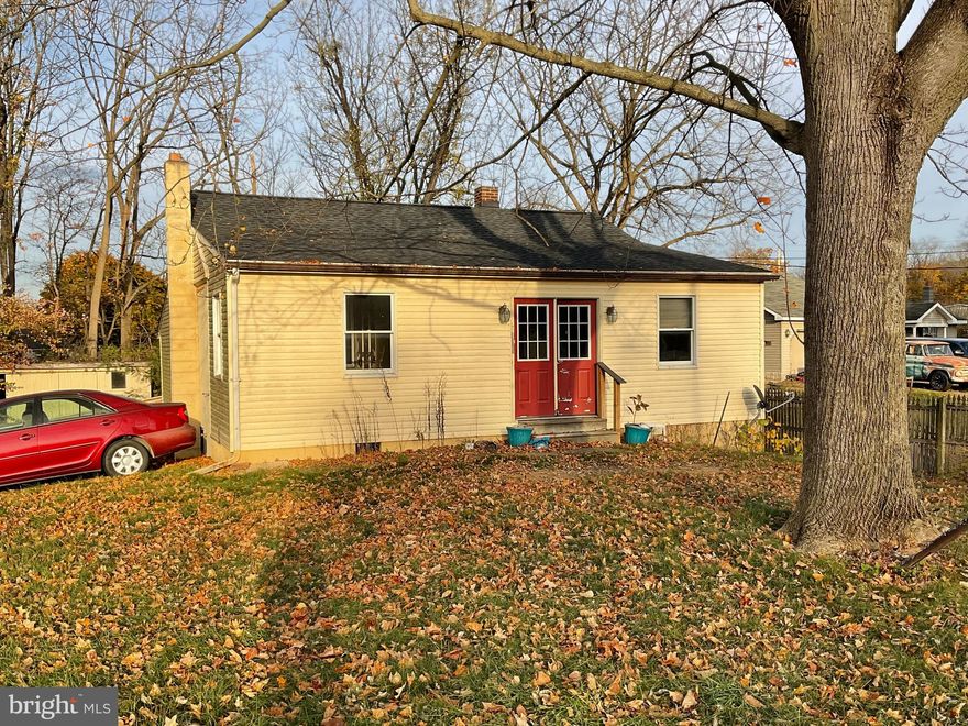 DIAMOND IN THE ROUGH WITH A HIGHLY MOTIVATED SELLER! Home features 2 bedrooms, 1 bathroom, living room, dining room, kitchen, large enclosed porch. Nice outbuildings with a 20x24 2-car garage and 12x20 detached building. This property will be offered at auction on Wednesday December 4, 2024 @ 4:30pm. The List price in no way represents a minimum, starting, or acceptable bid.