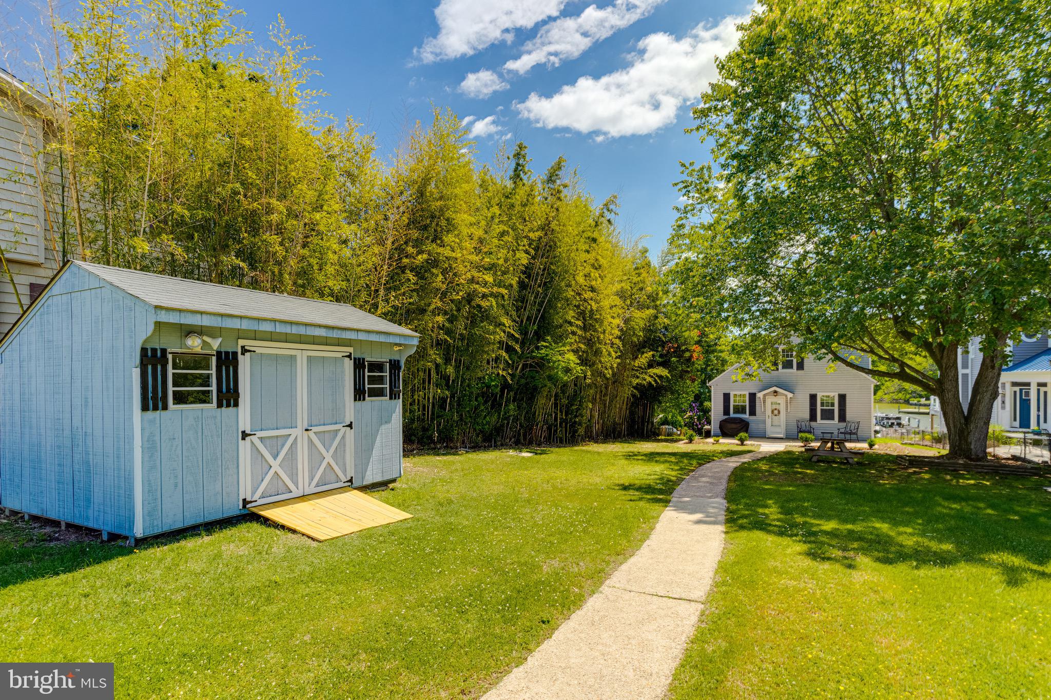 SUE CREEK - Residential