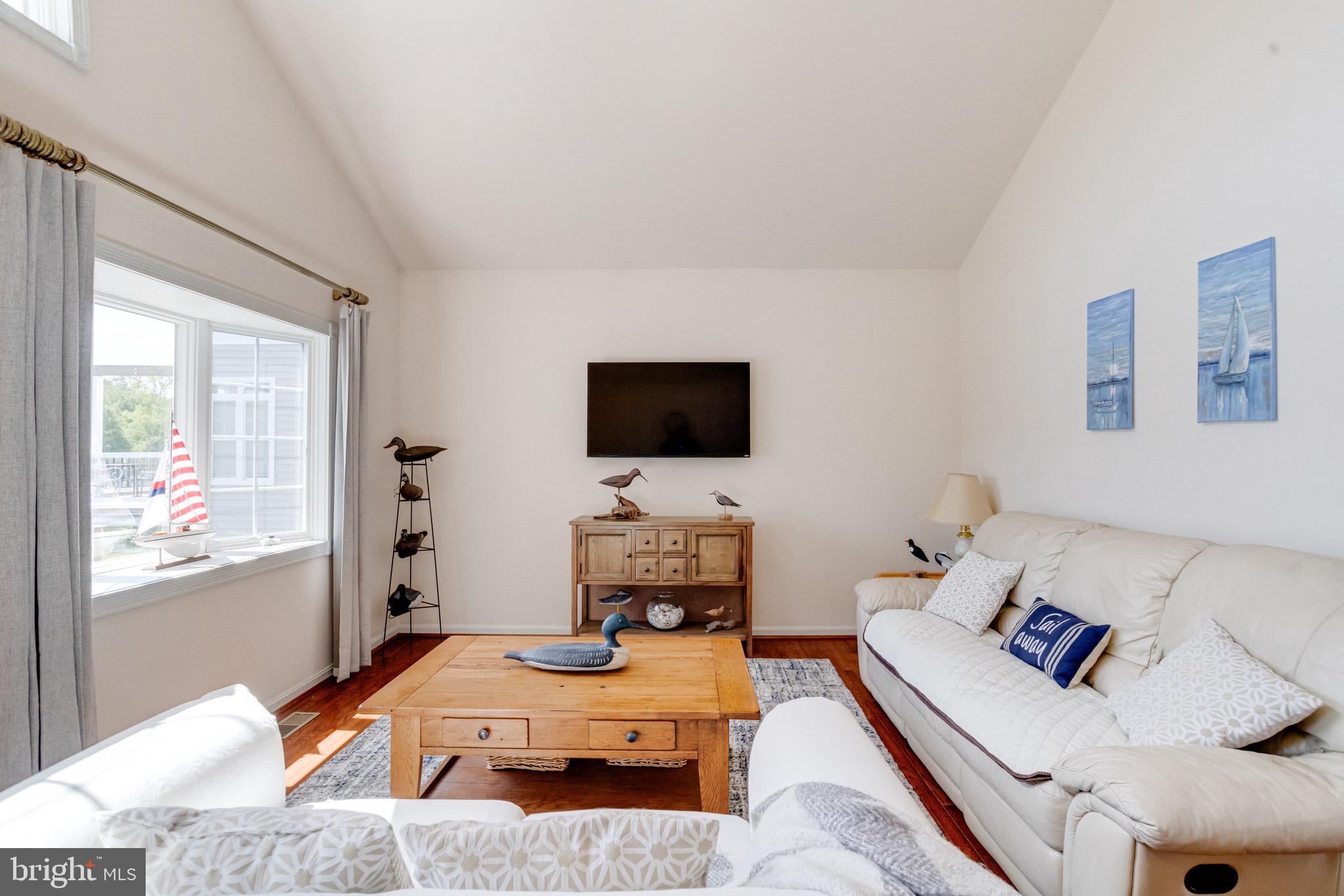 SUE CREEK - Residential