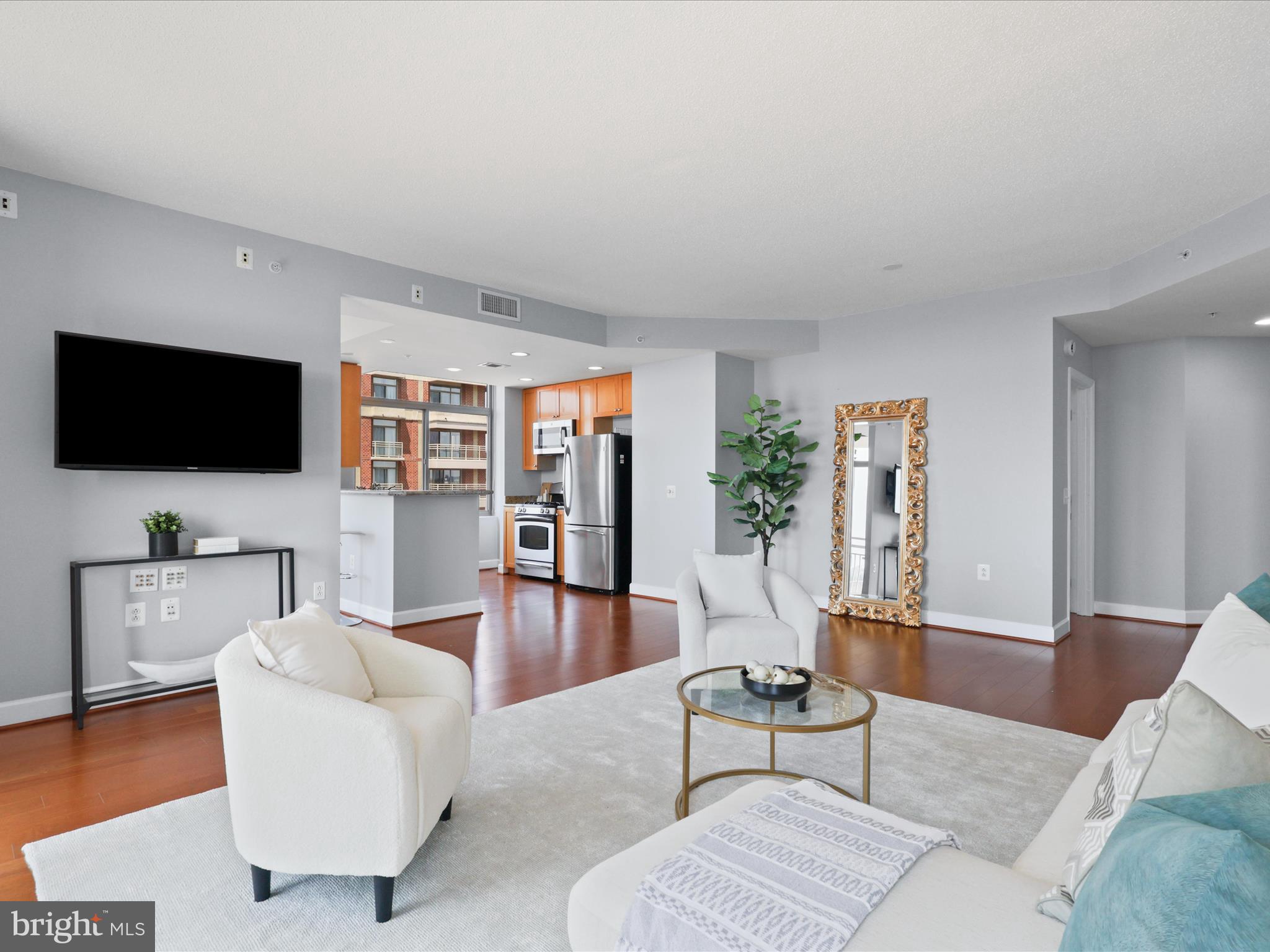 3650 S GLEBE ROAD 851
