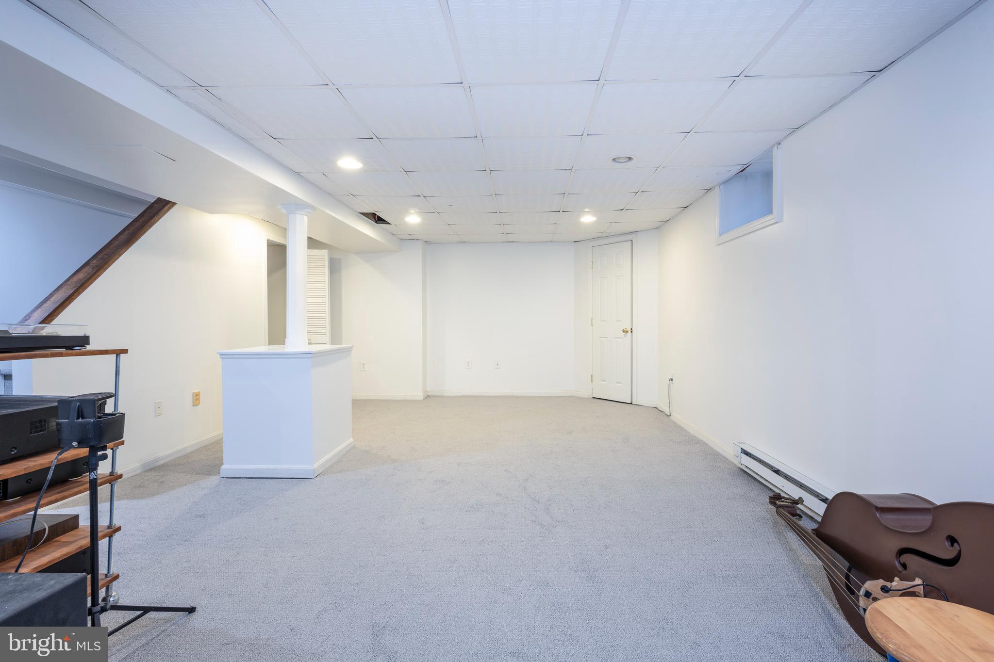 TWICKENHAM VILLAGE - Residential